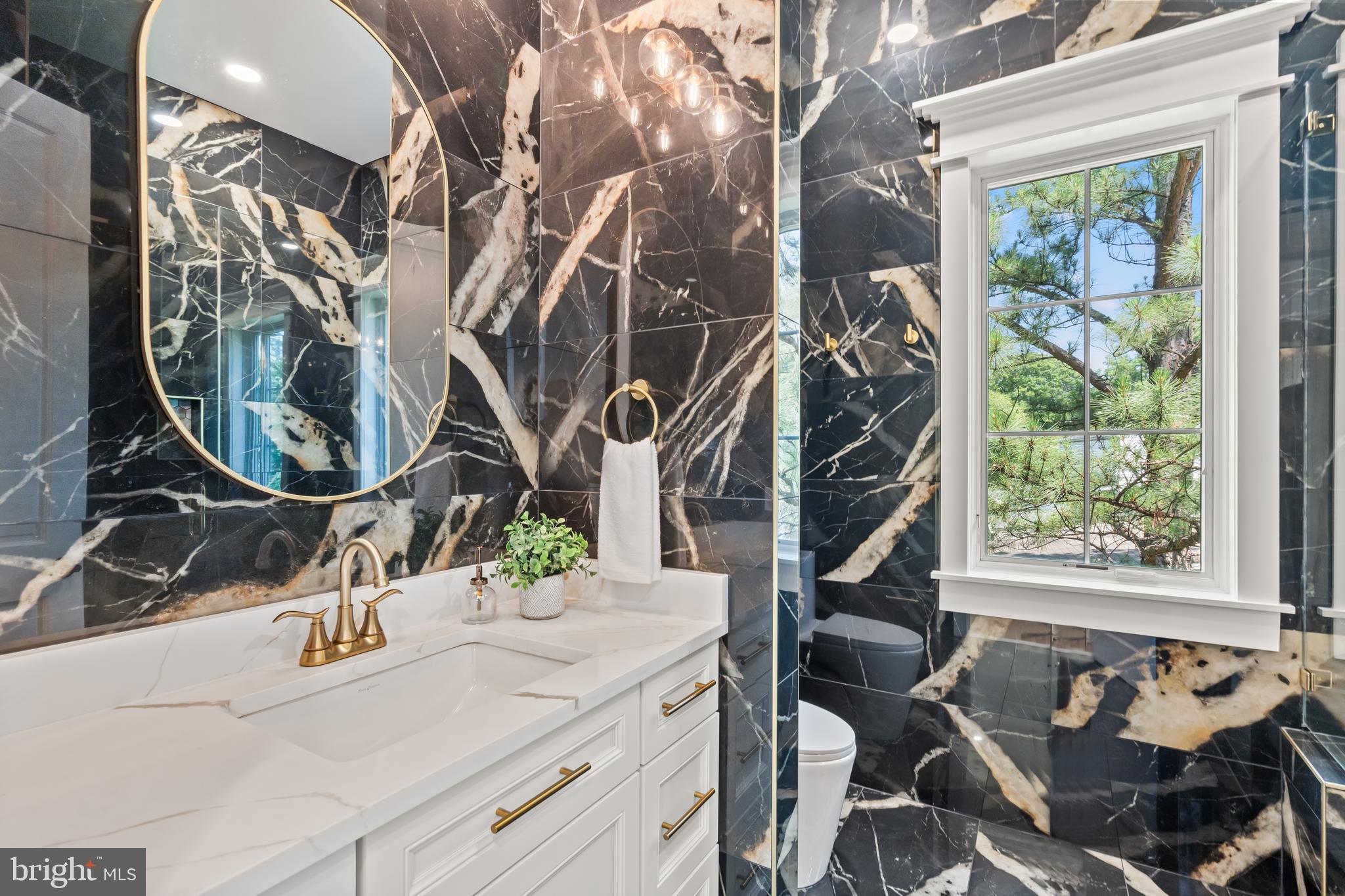 Real estate listing preview #40