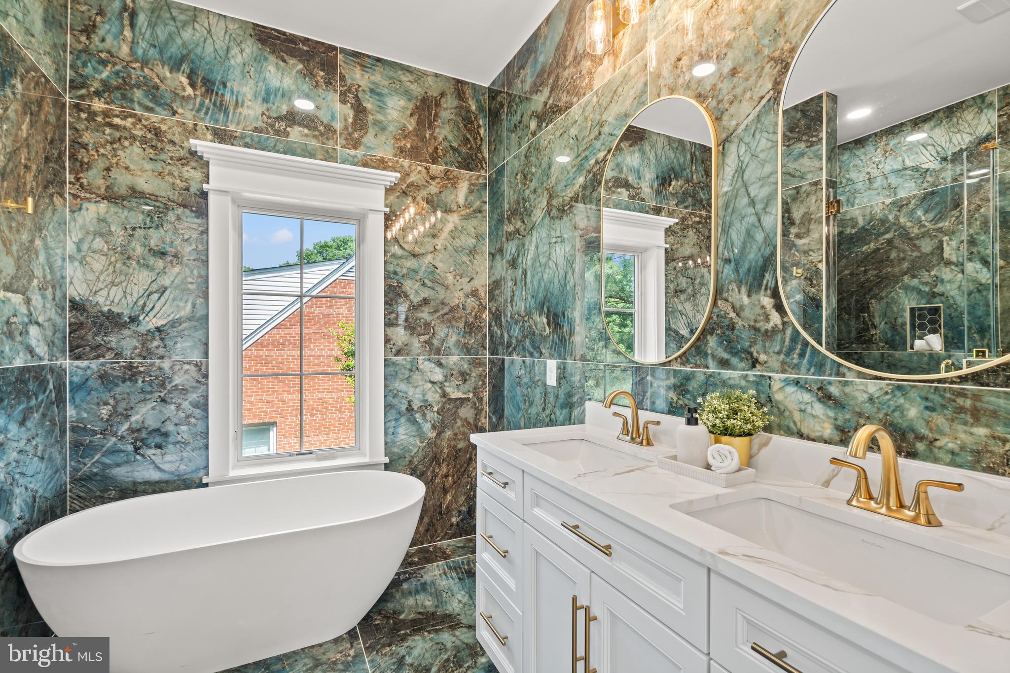 Real estate listing preview #31