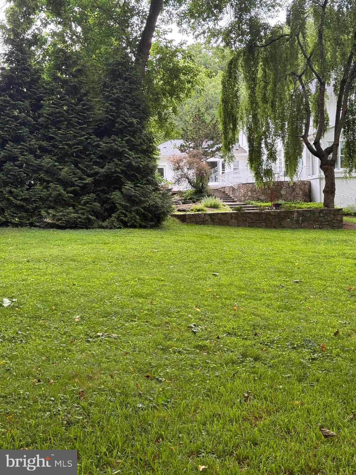 Real estate listing preview #5