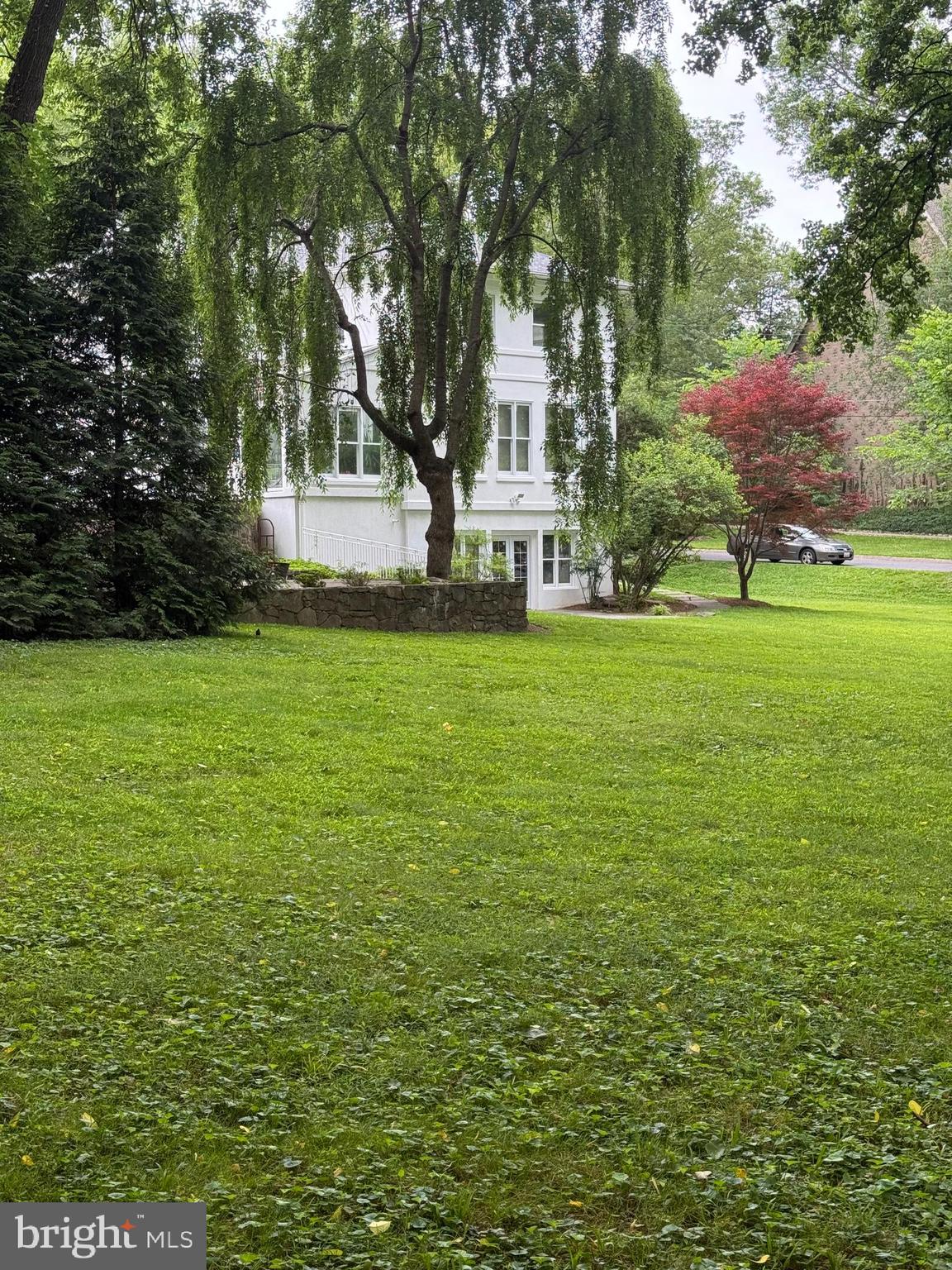 Real estate listing preview #6