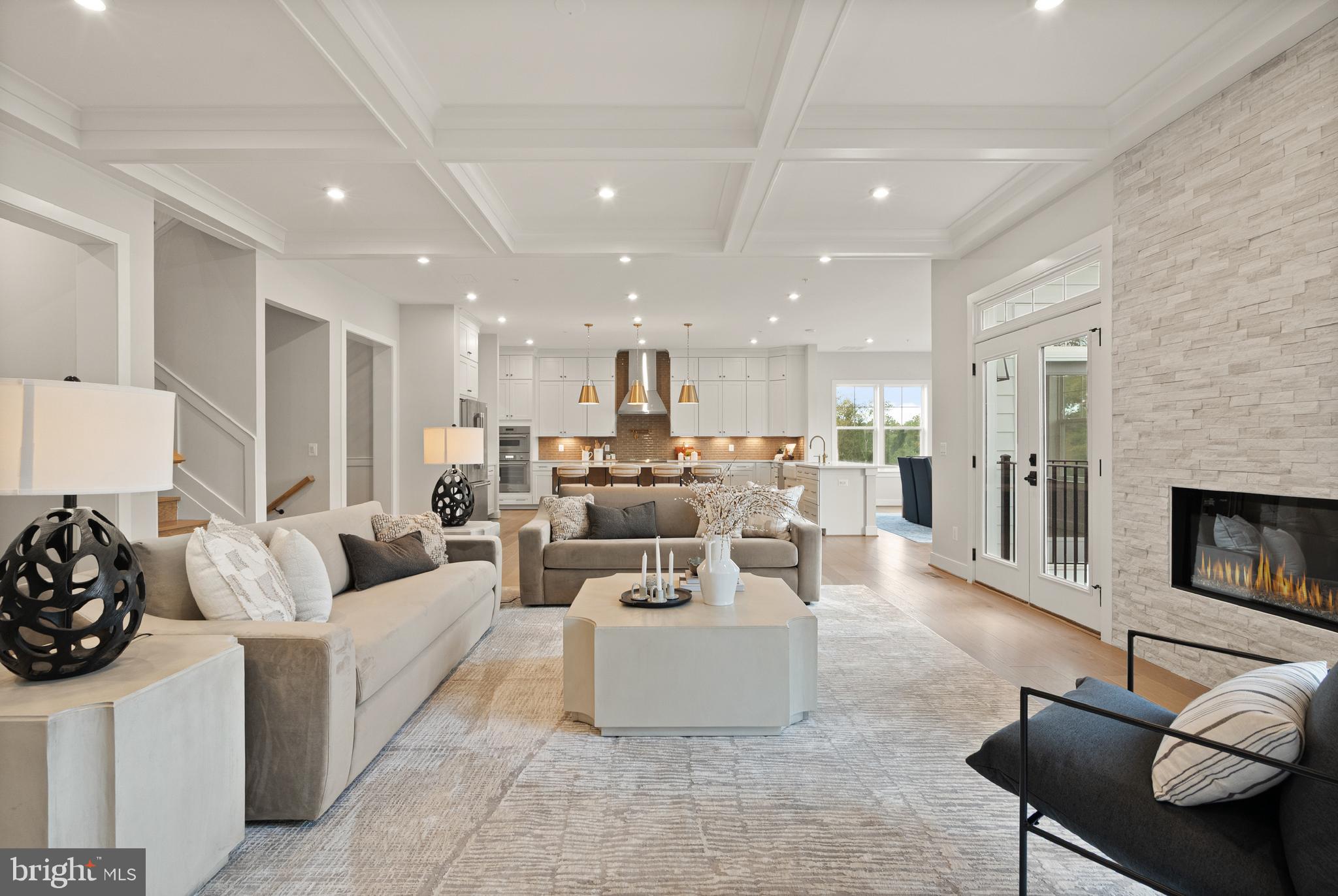 Real estate listing preview #7