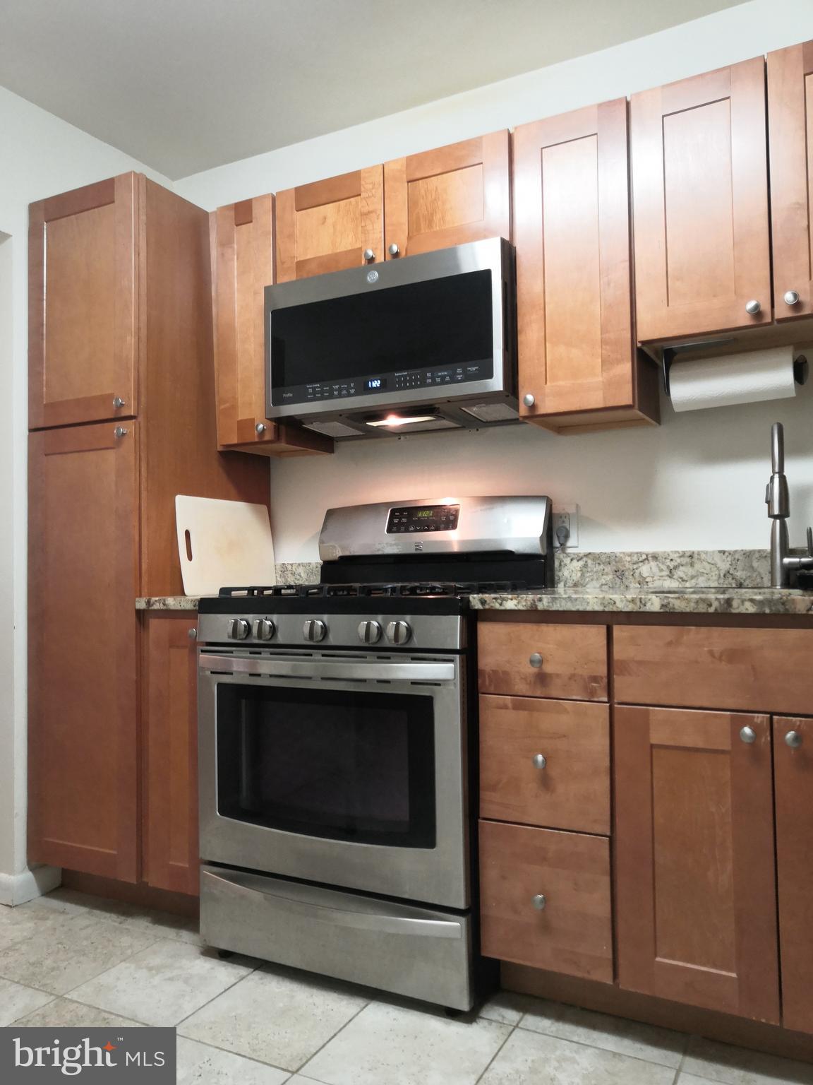 Real estate listing preview #12