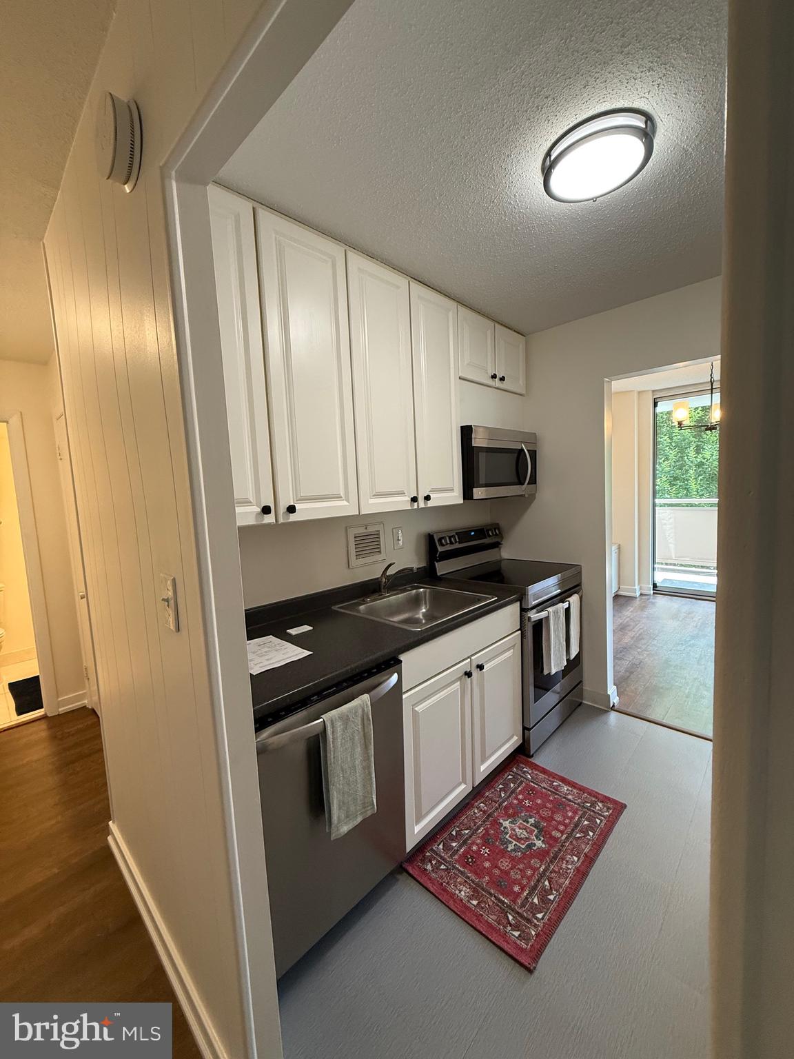 Real estate listing preview #7