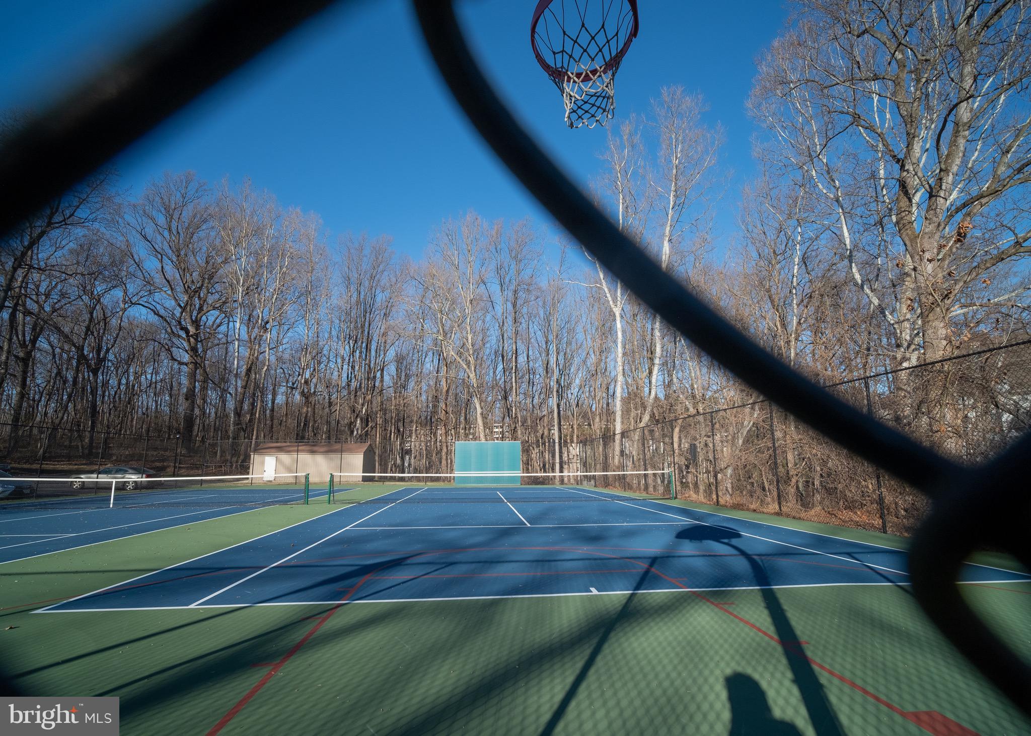 Real estate listing preview #32