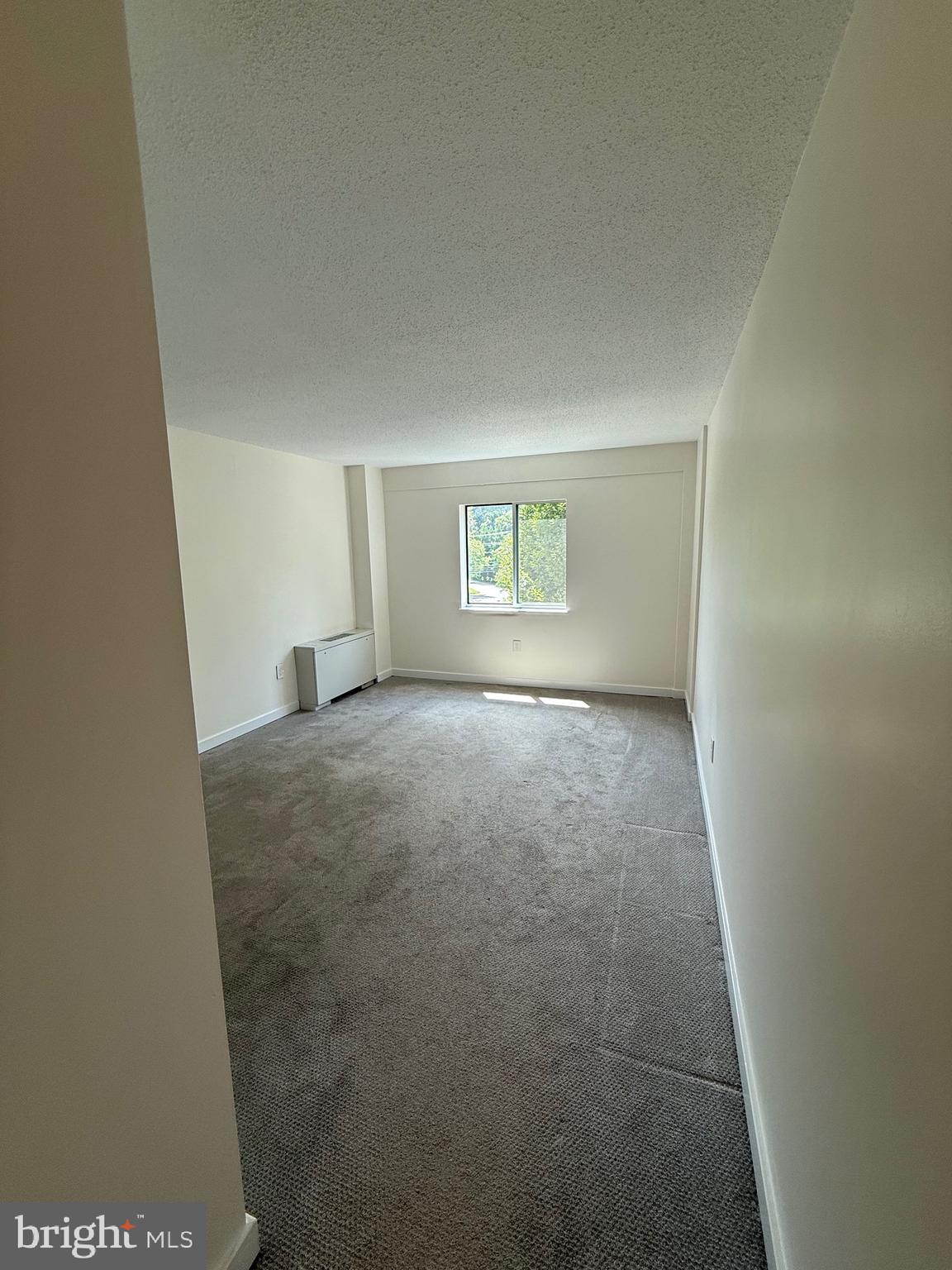 Real estate listing preview #12