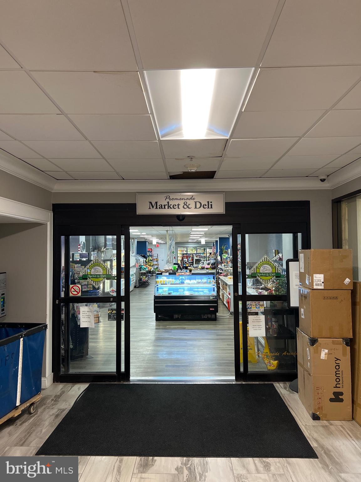 Real estate listing preview #13