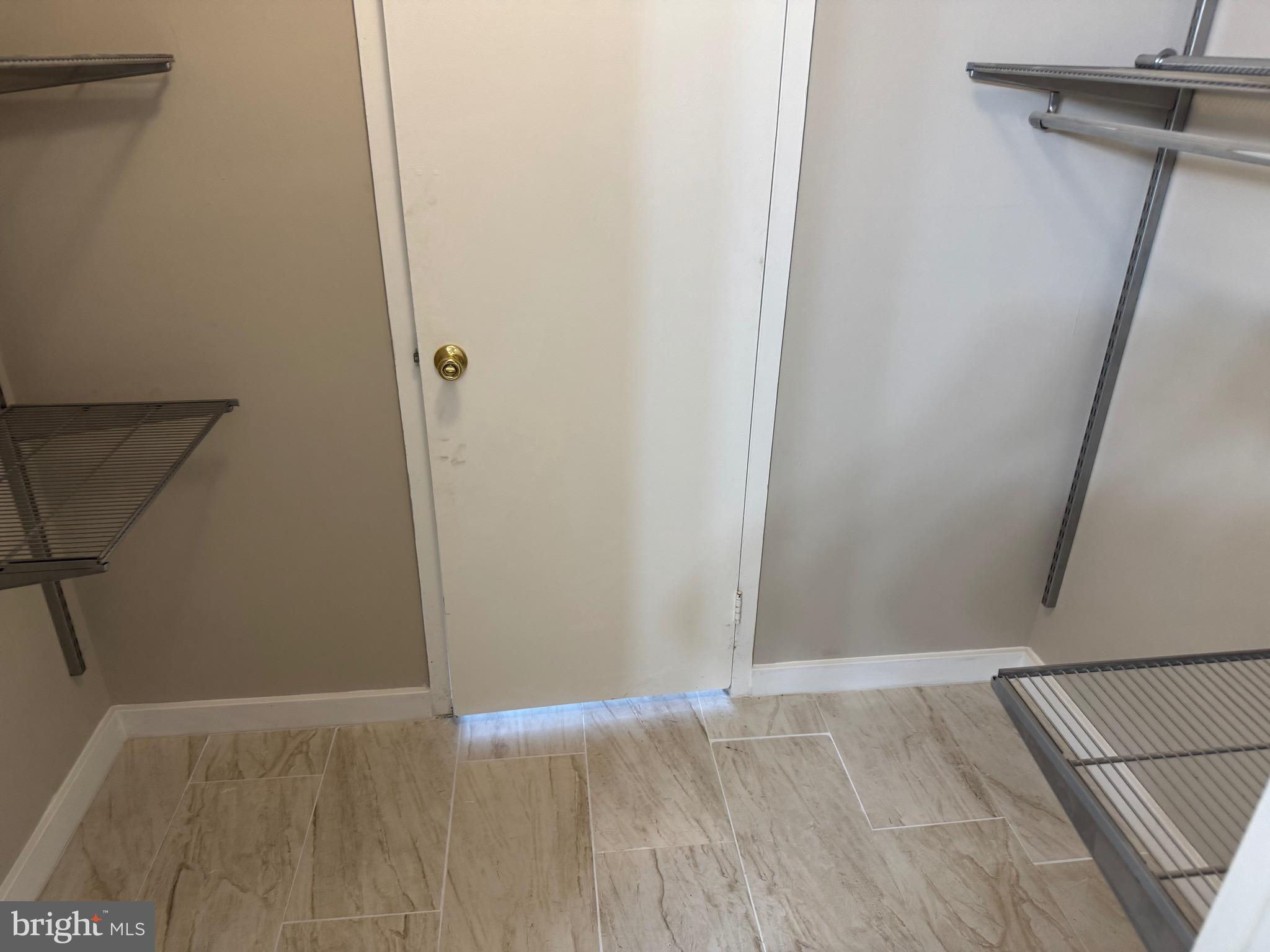 Real estate listing preview #11