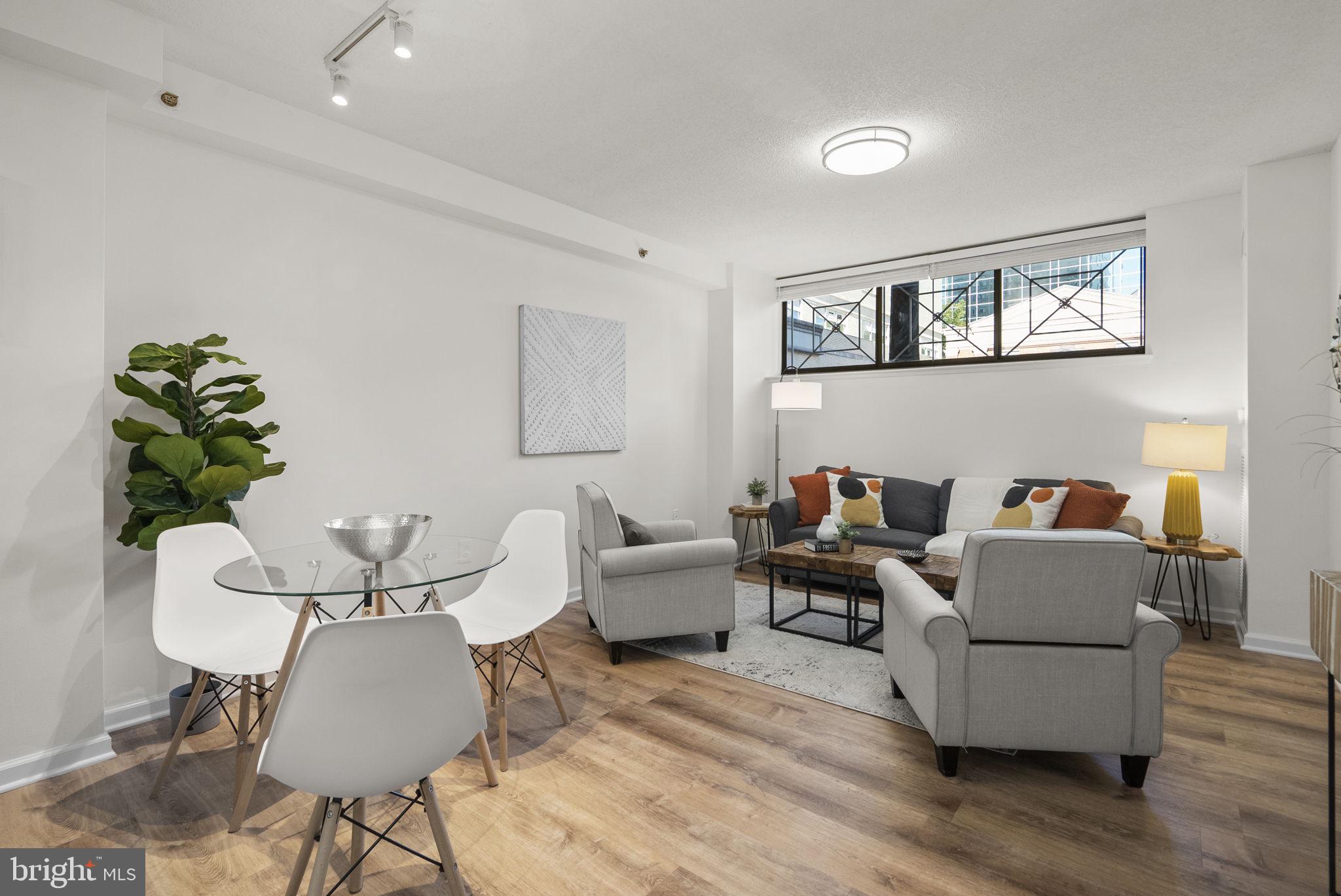 Real estate listing preview #3