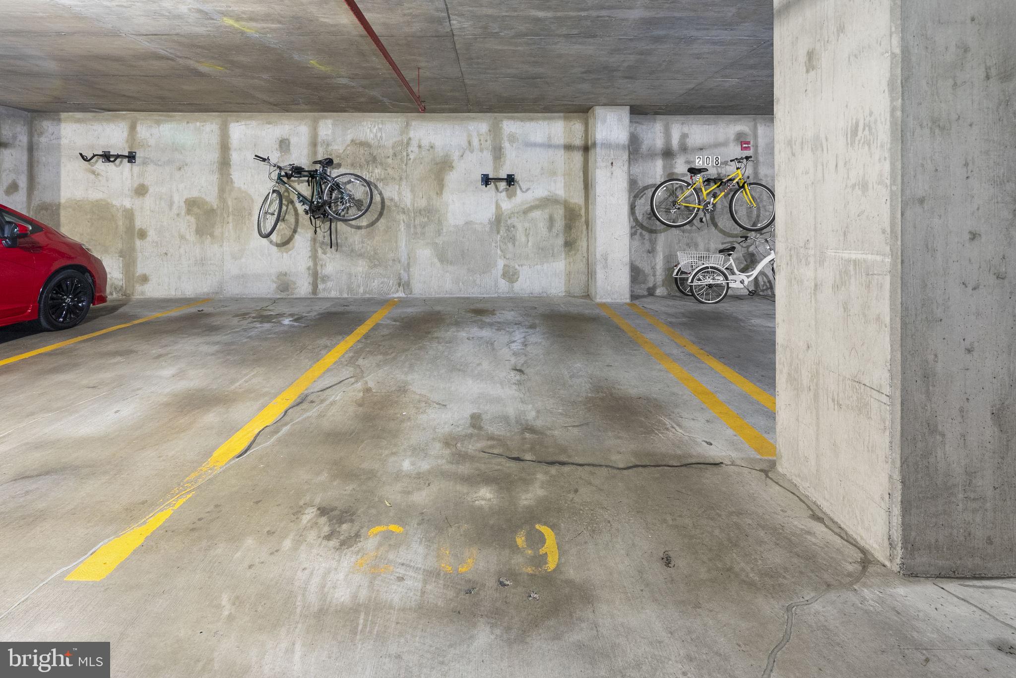 Real estate listing preview #13