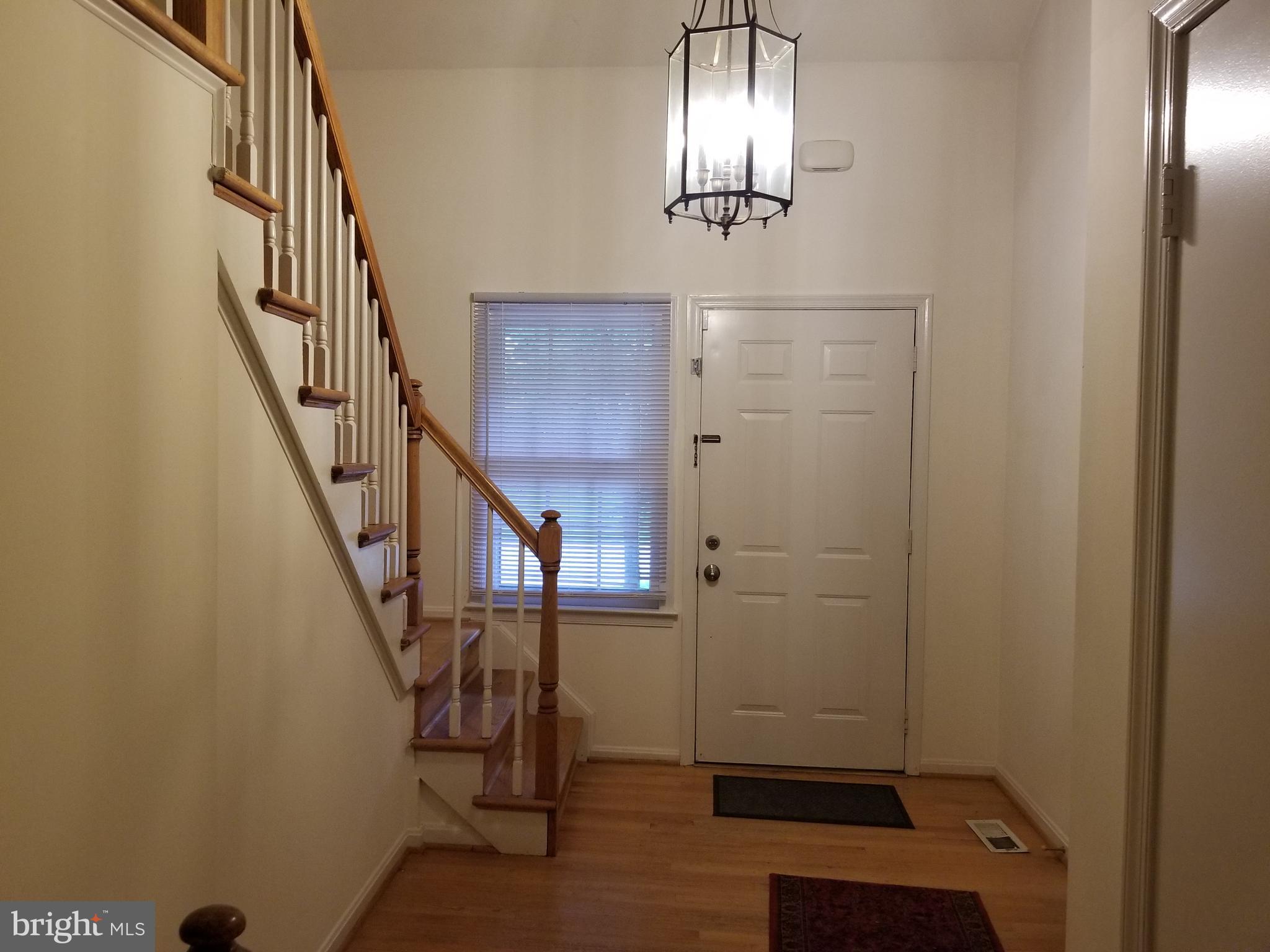 Real estate listing preview #4