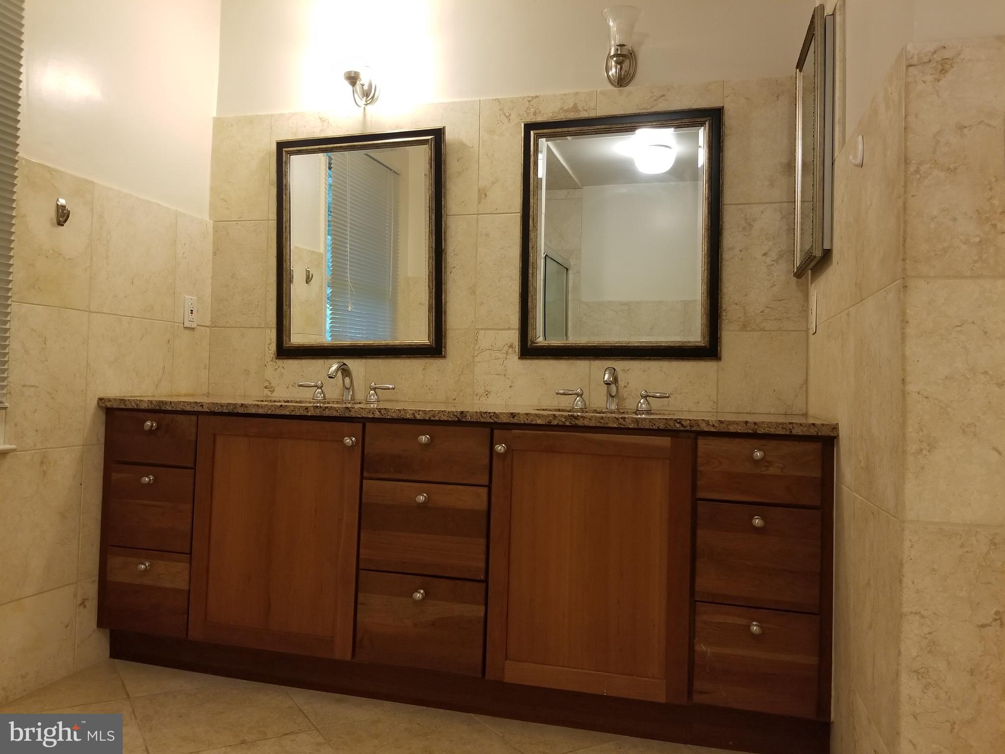 Real estate listing preview #26