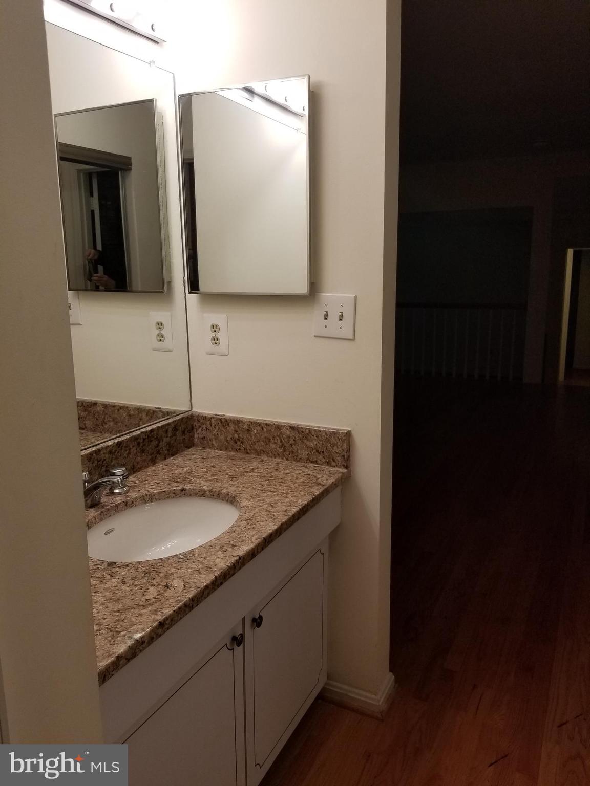 Real estate listing preview #35