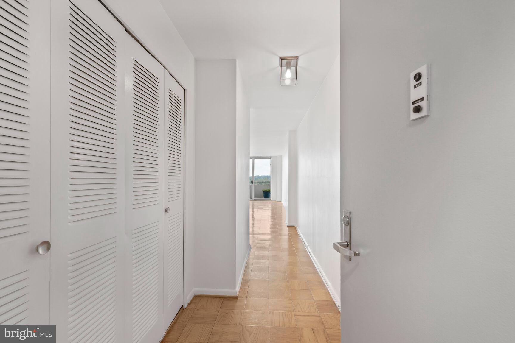 Real estate listing preview #2