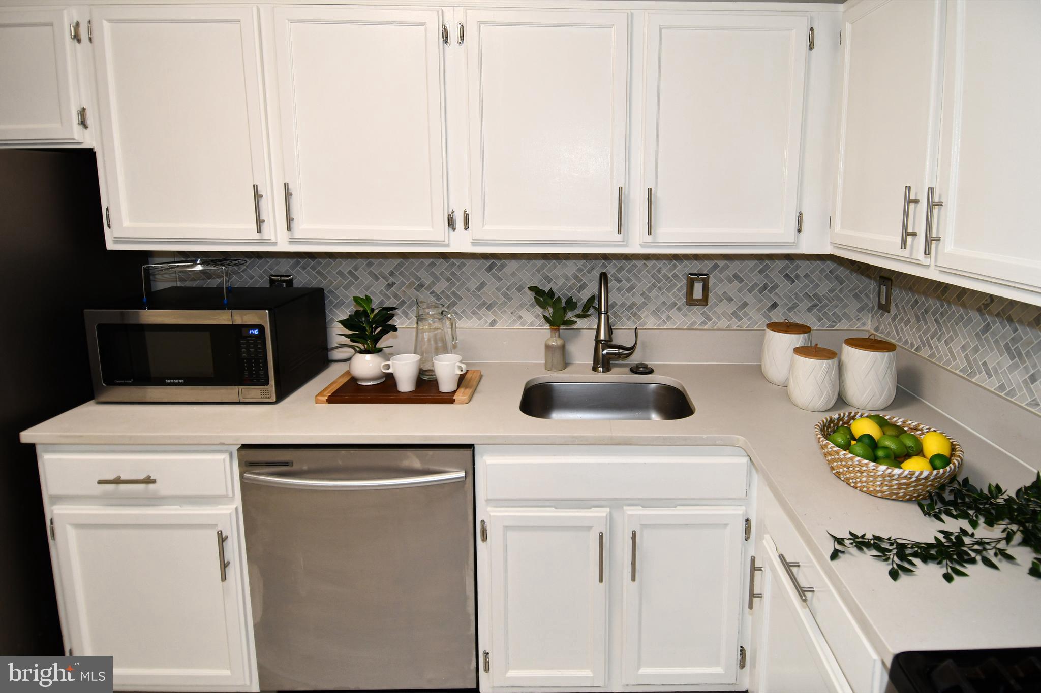 Real estate listing preview #15