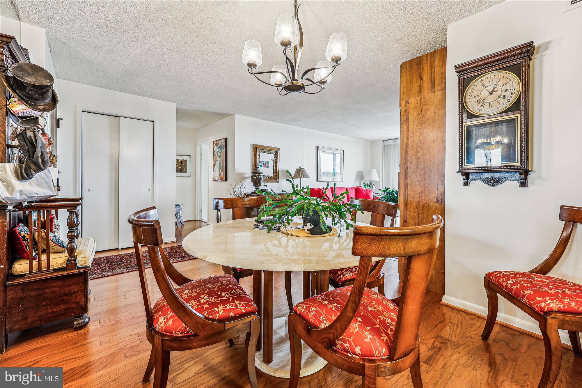 Real estate listing preview #8