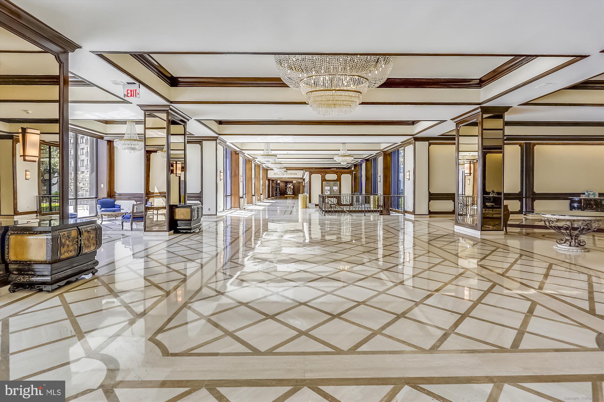 Real estate listing preview #4