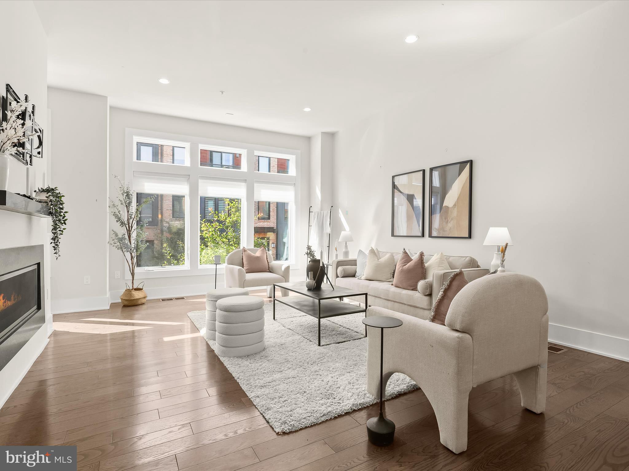 Real estate listing preview #20