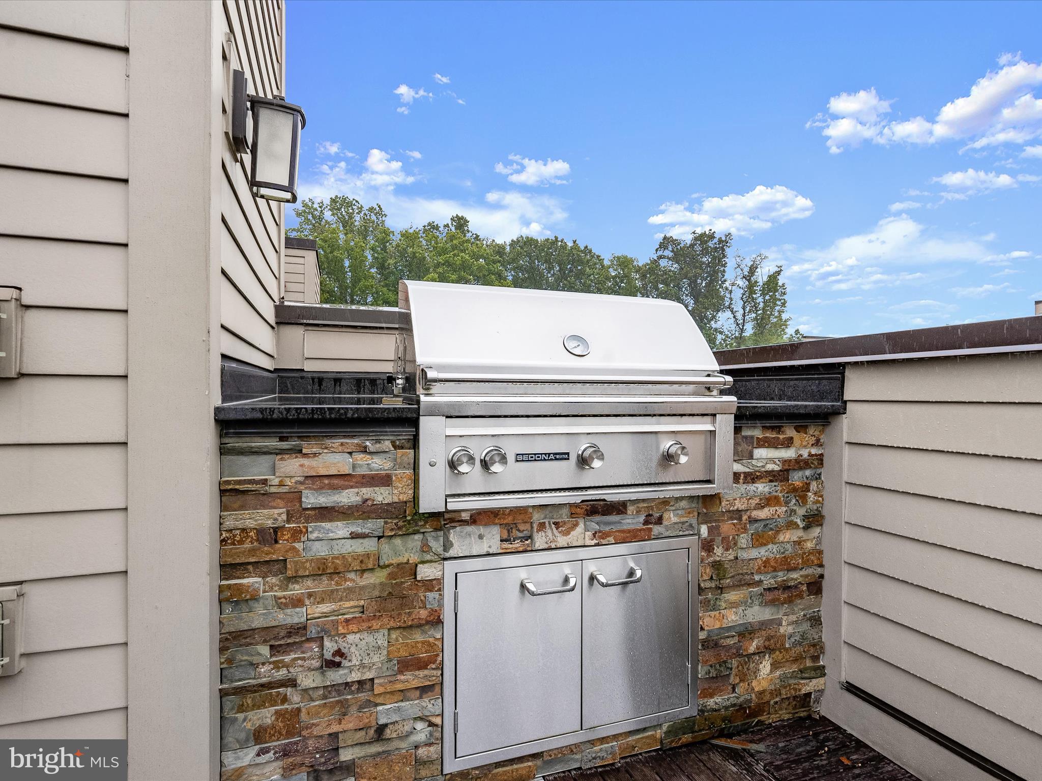 Real estate listing preview #45