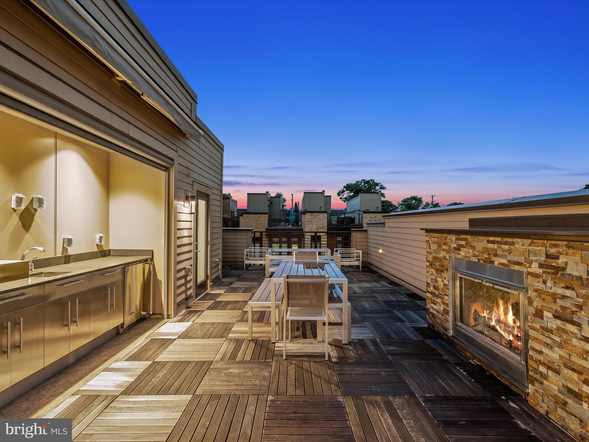 Real estate listing preview #3