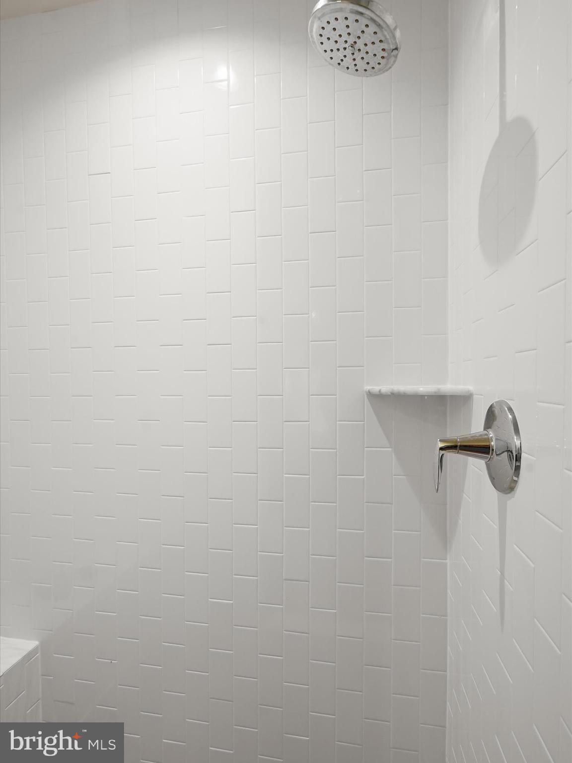 Real estate listing preview #8