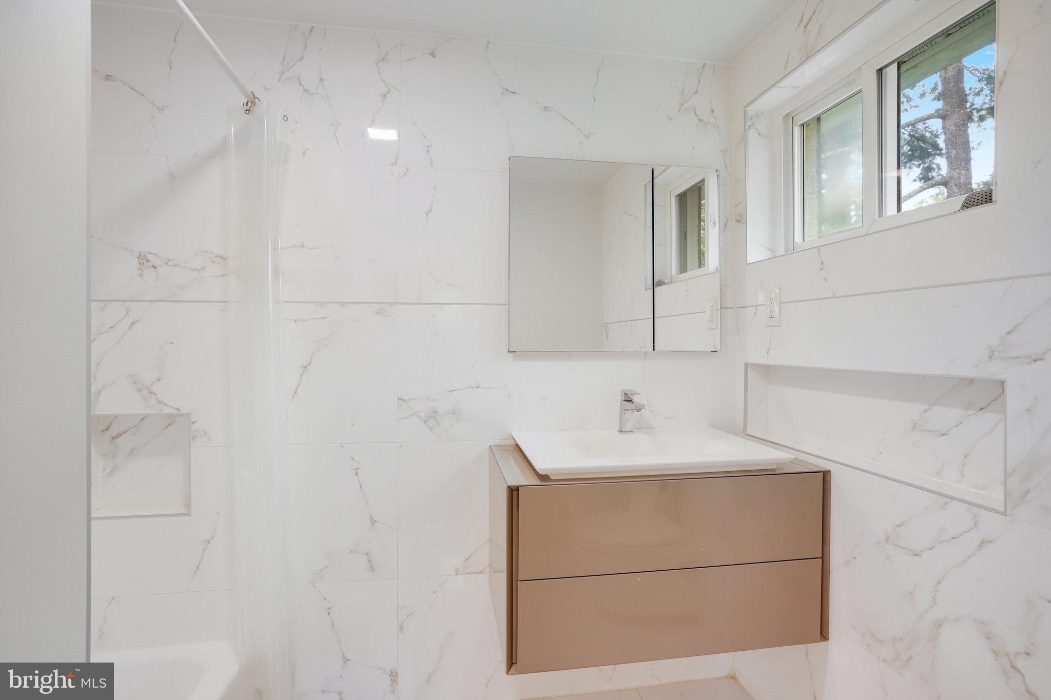 Real estate listing preview #21