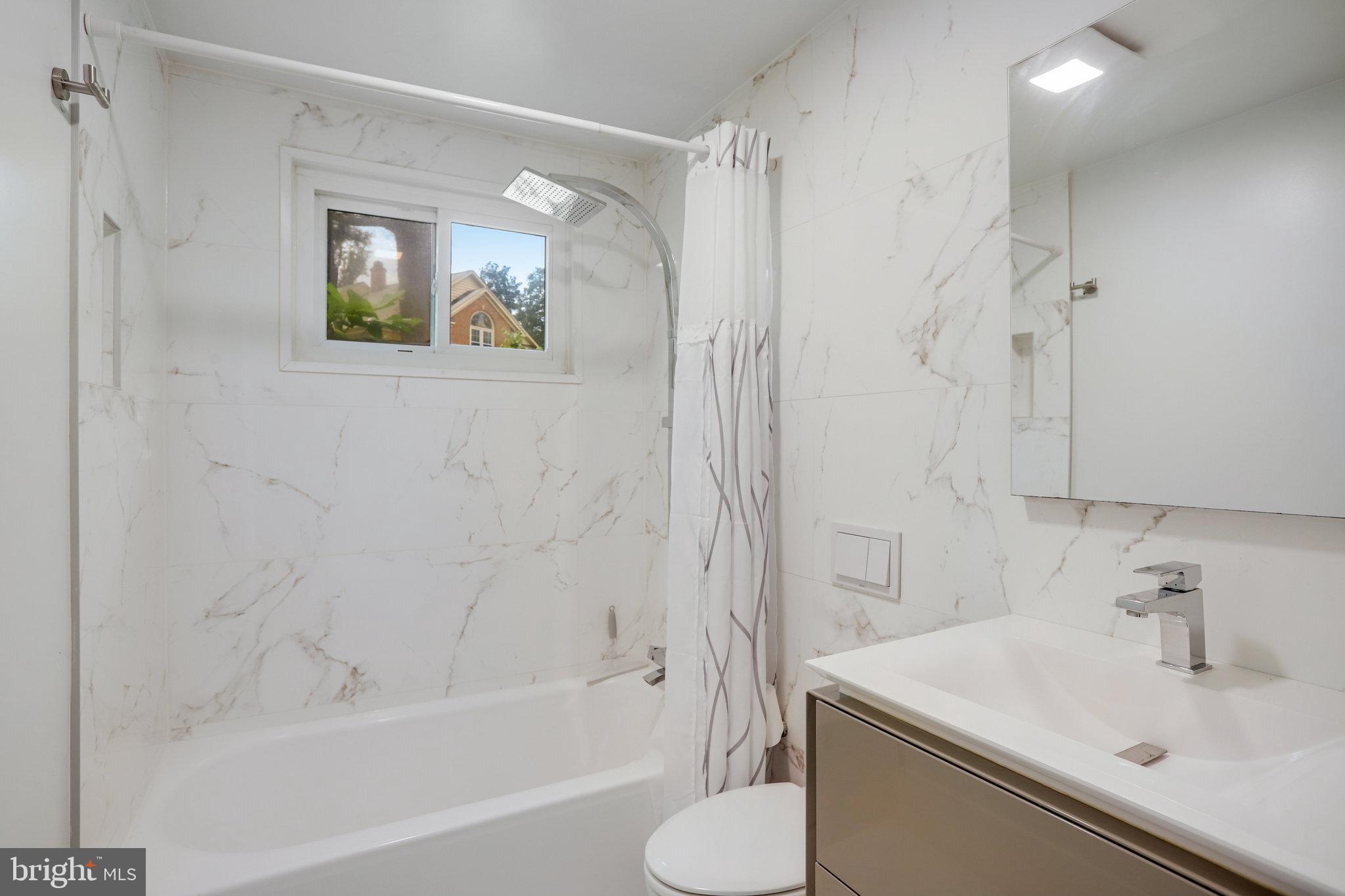 Real estate listing preview #22