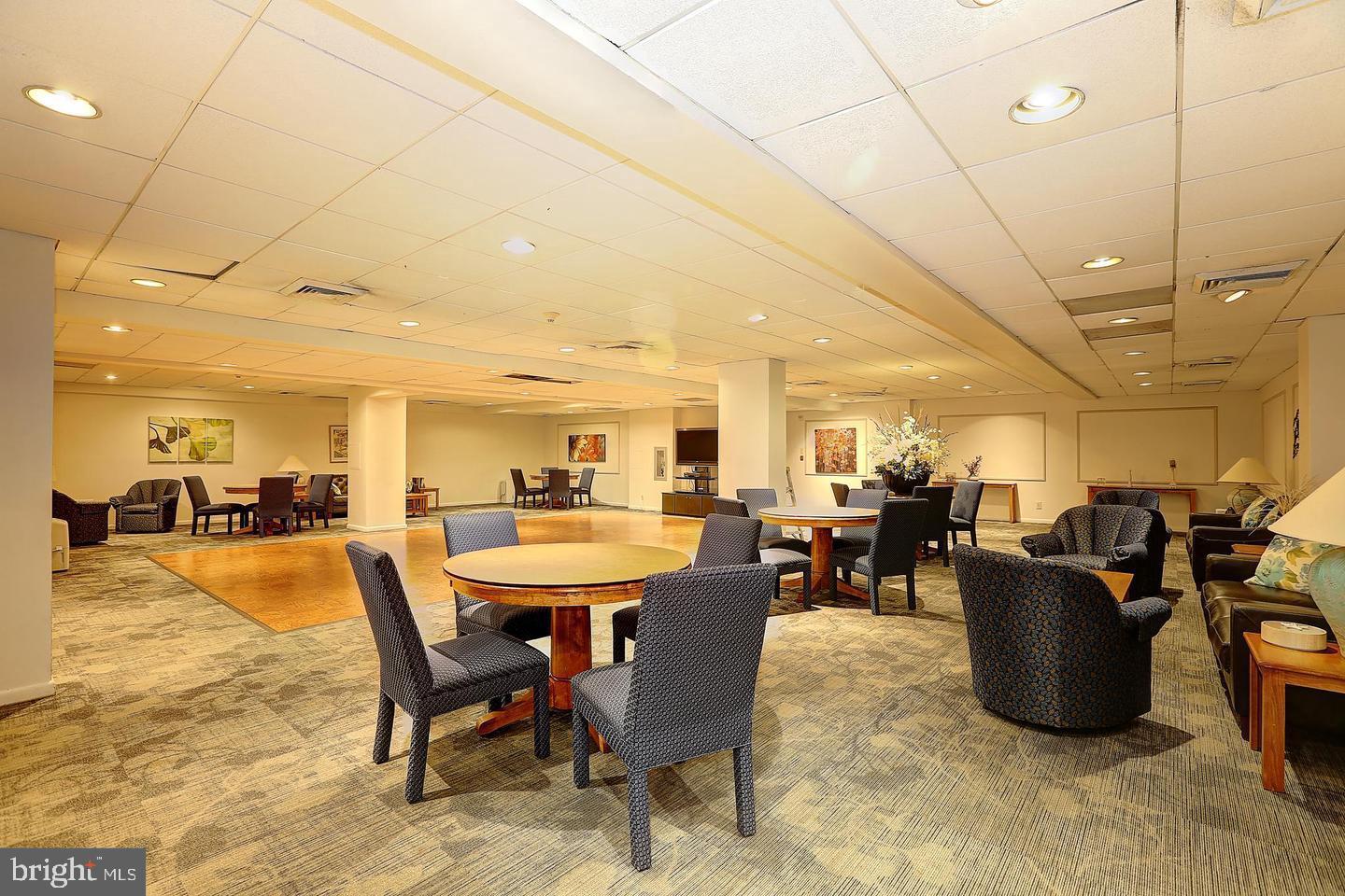 Real estate listing preview #19