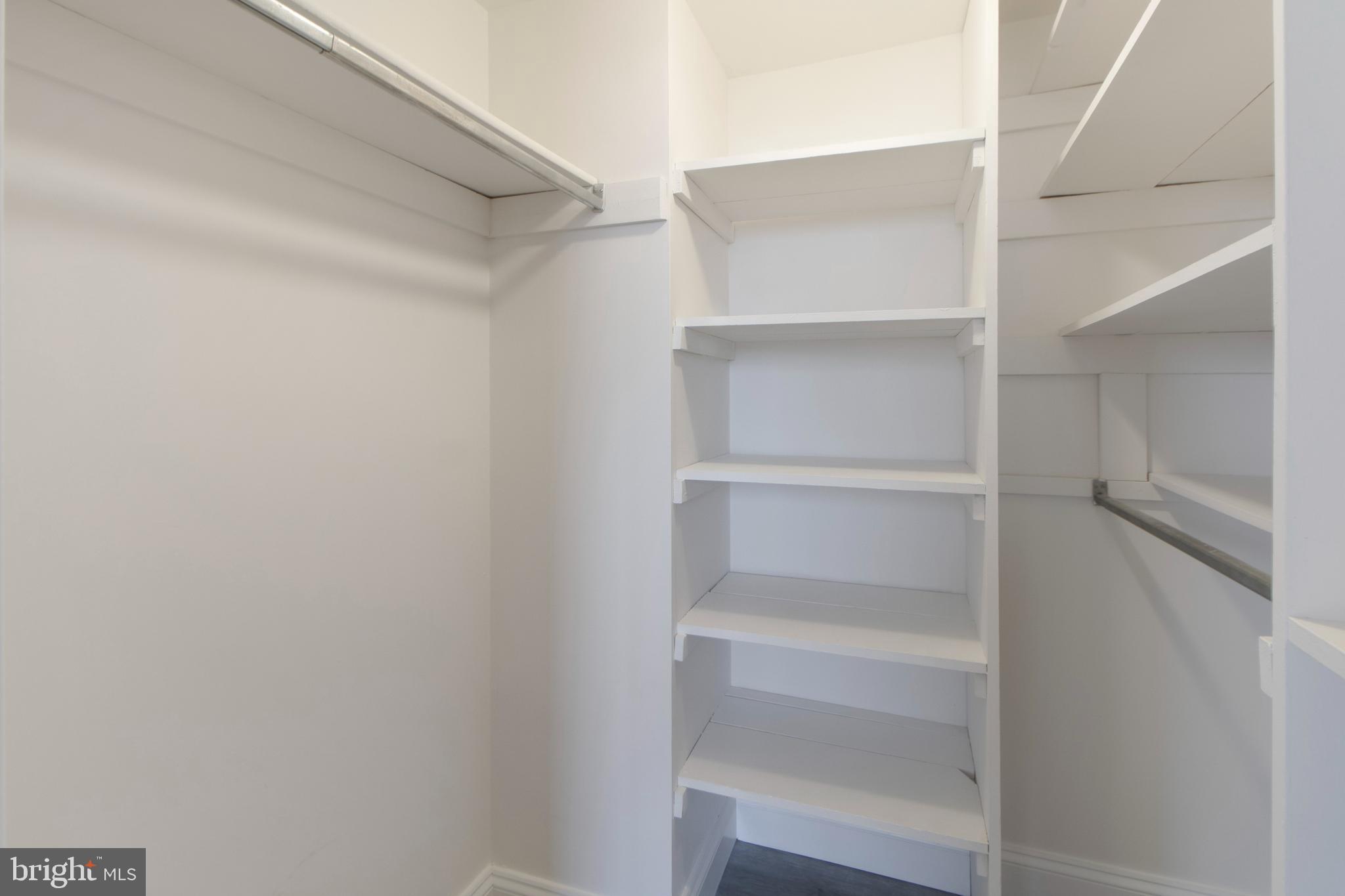 Real estate listing preview #17