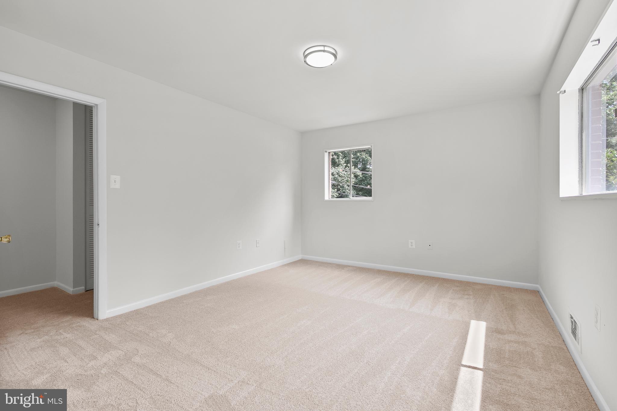 Real estate listing preview #27