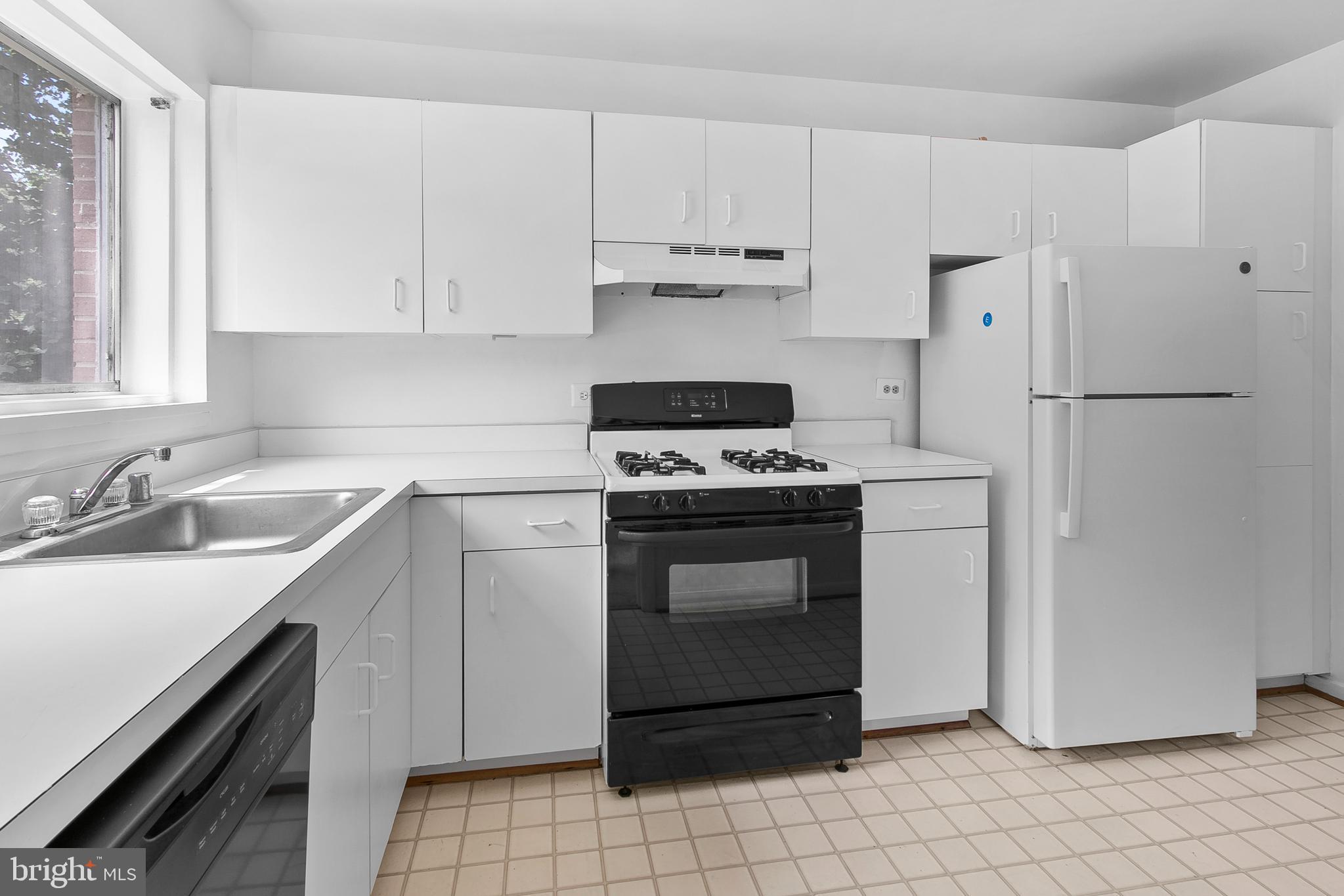 Real estate listing preview #19