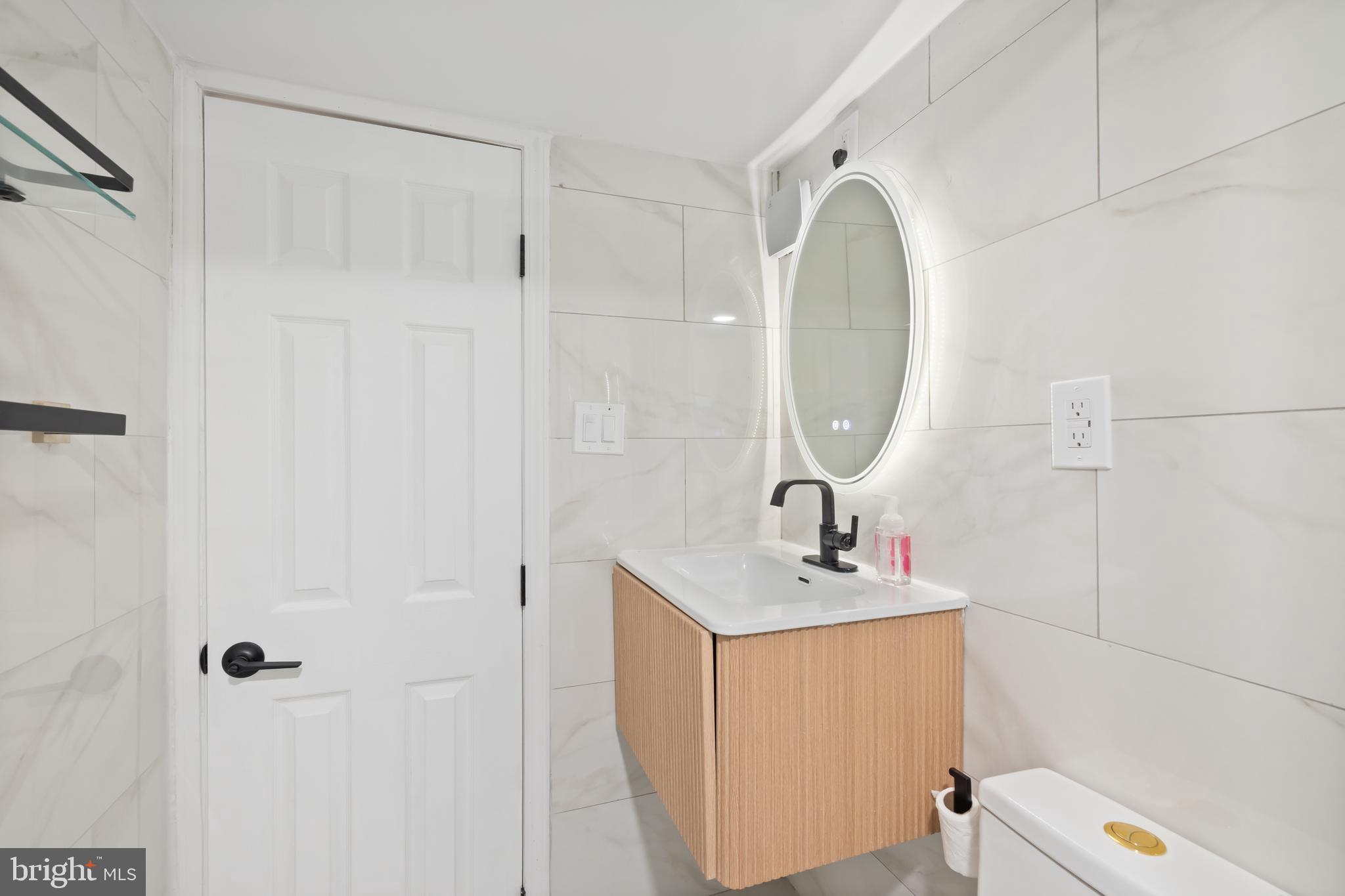 Real estate listing preview #2