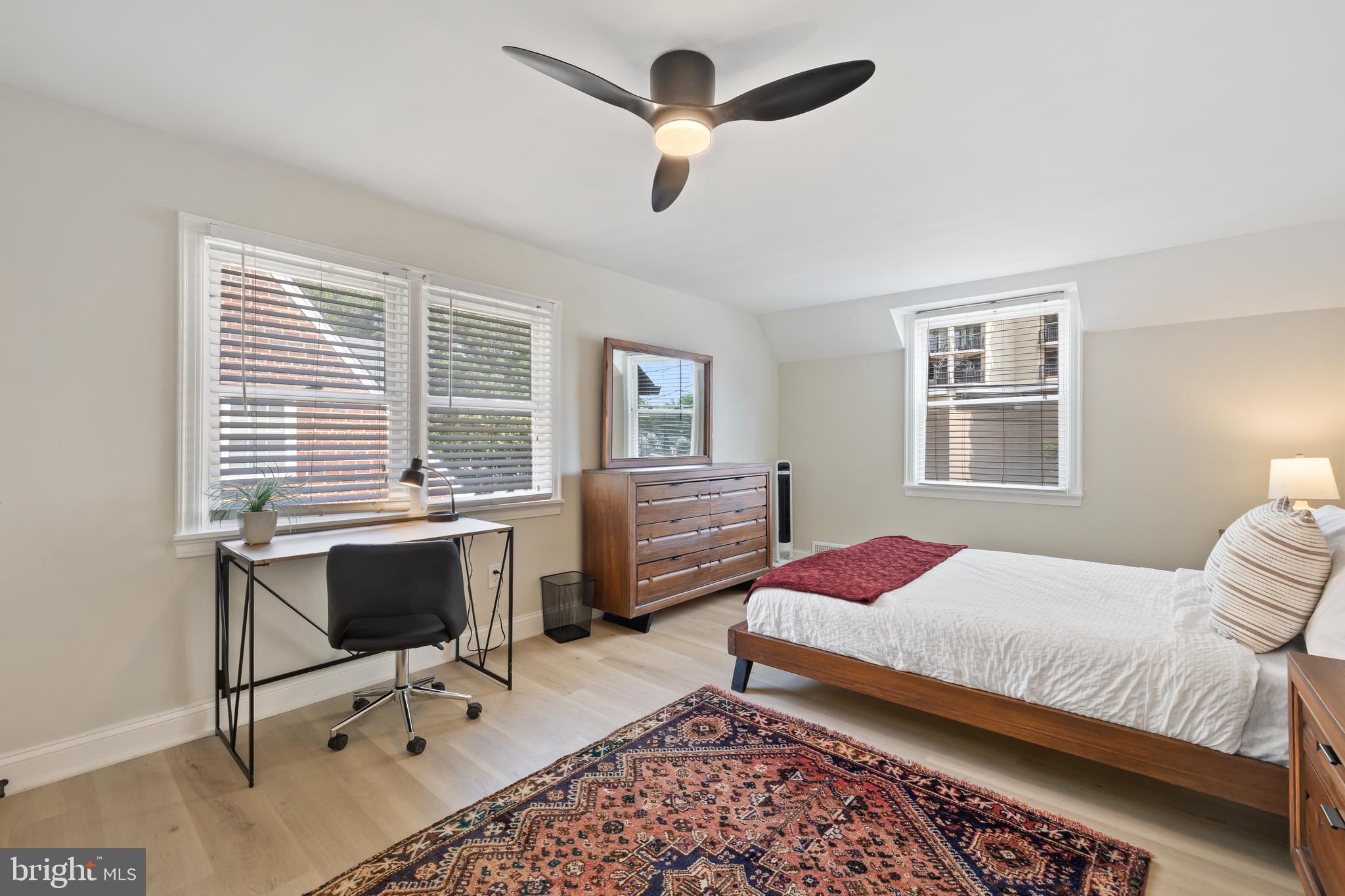 Real estate listing preview #20