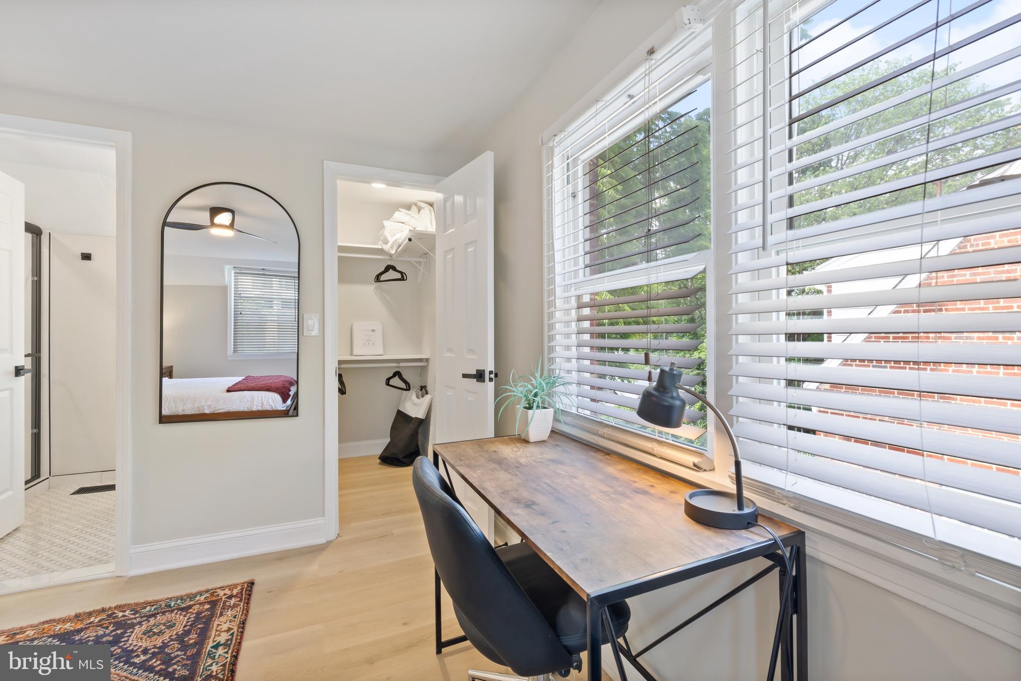 Real estate listing preview #15