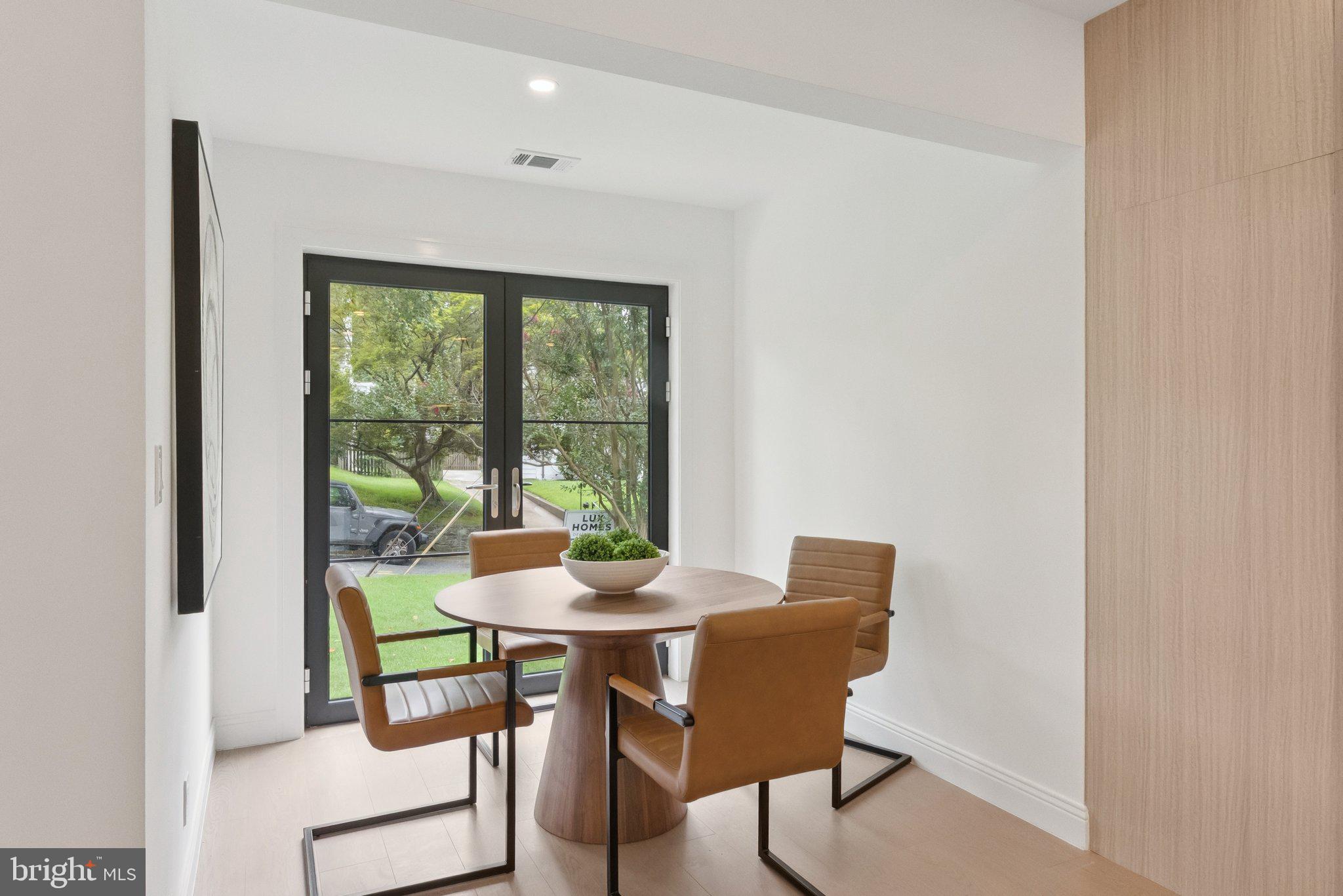 Real estate listing preview #13