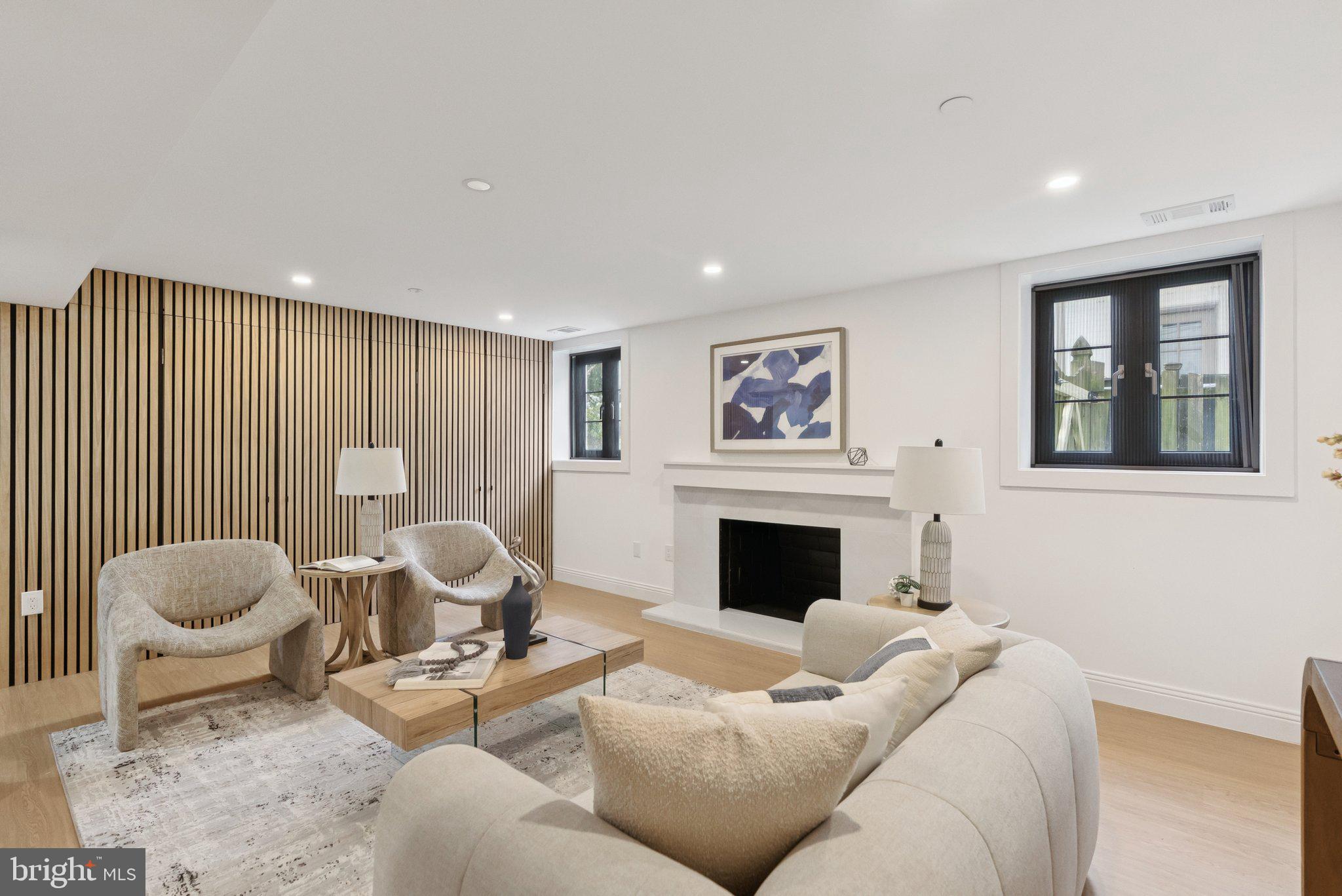 Real estate listing preview #33