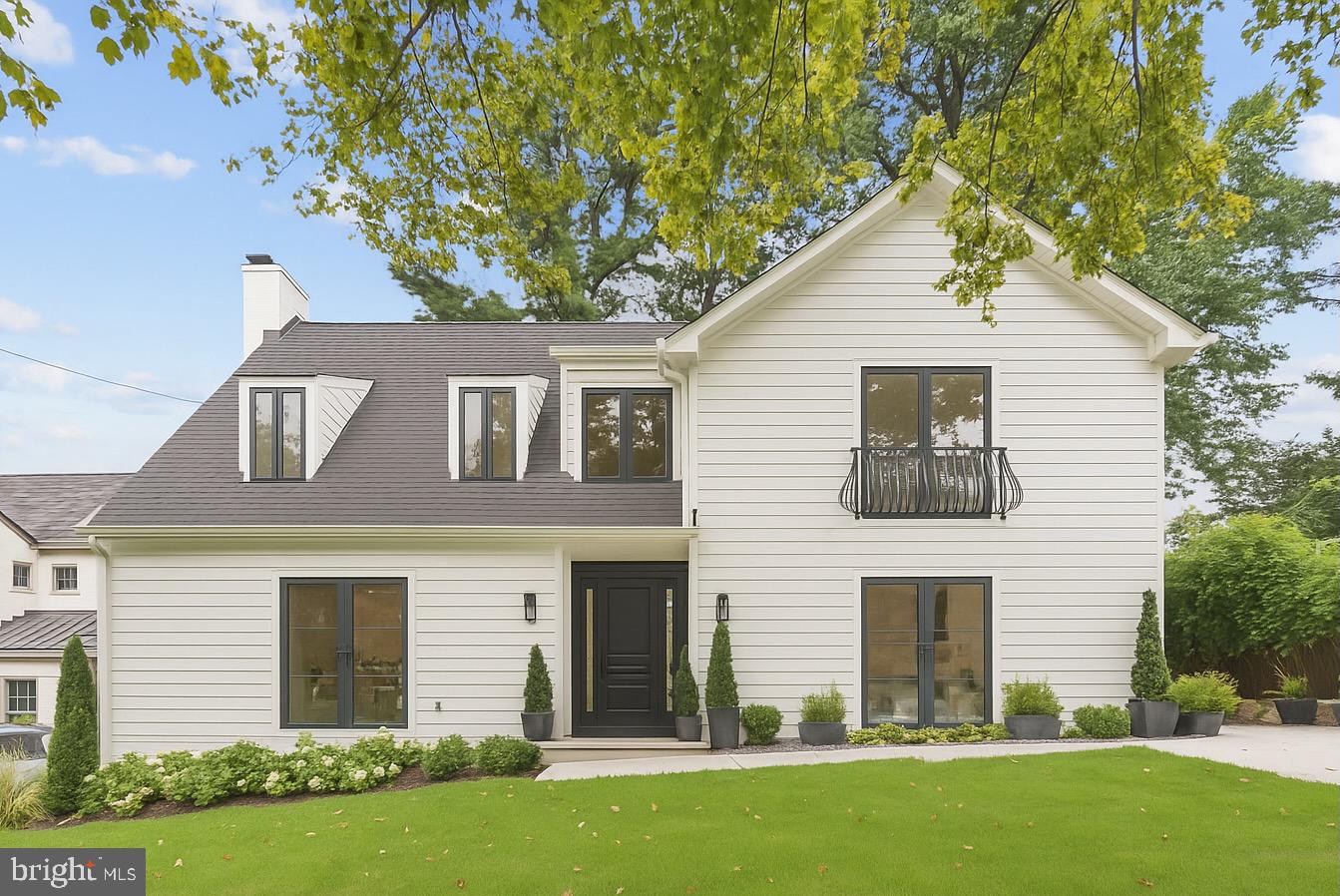 Real estate listing preview #1