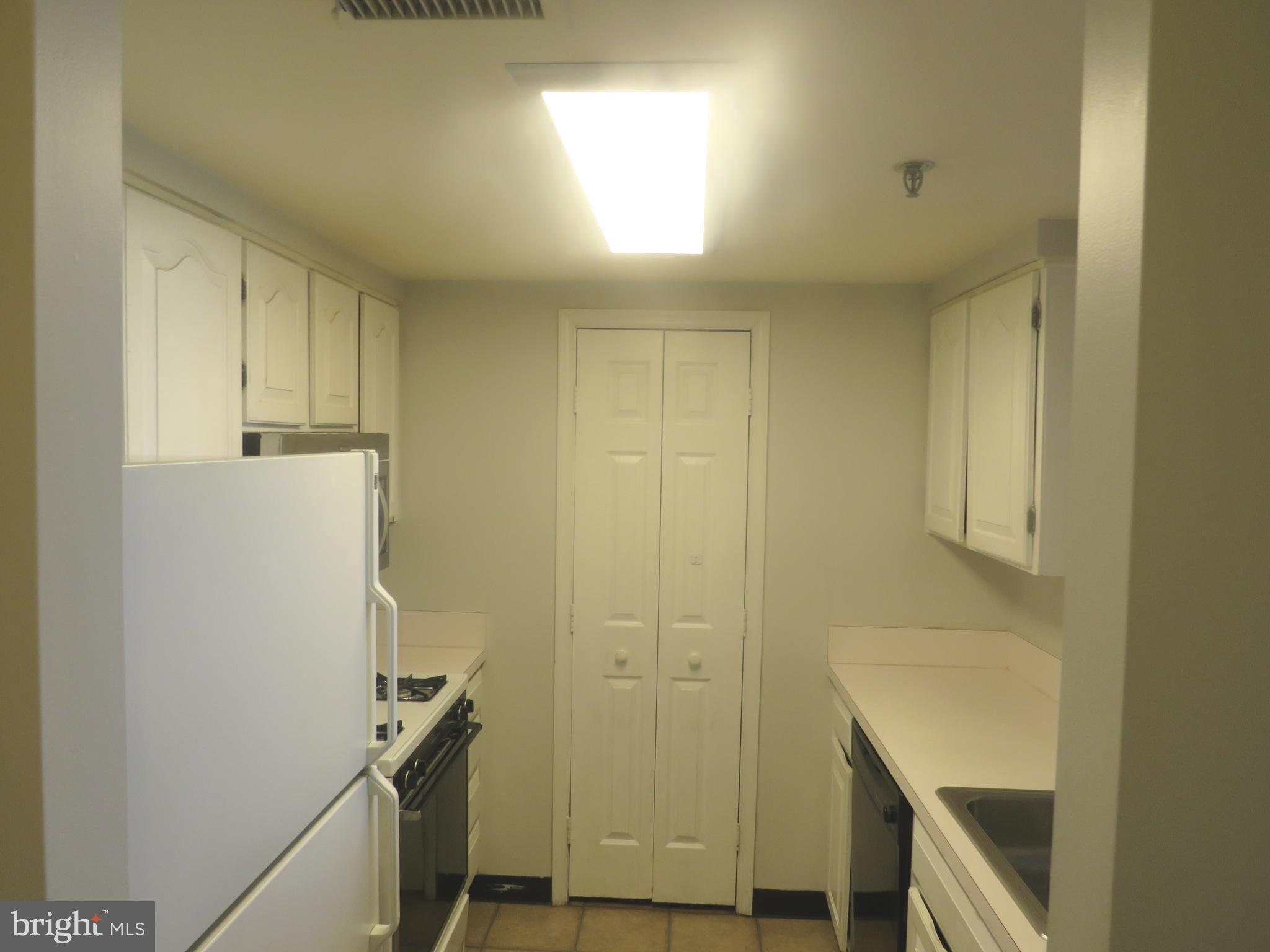 Real estate listing preview #12