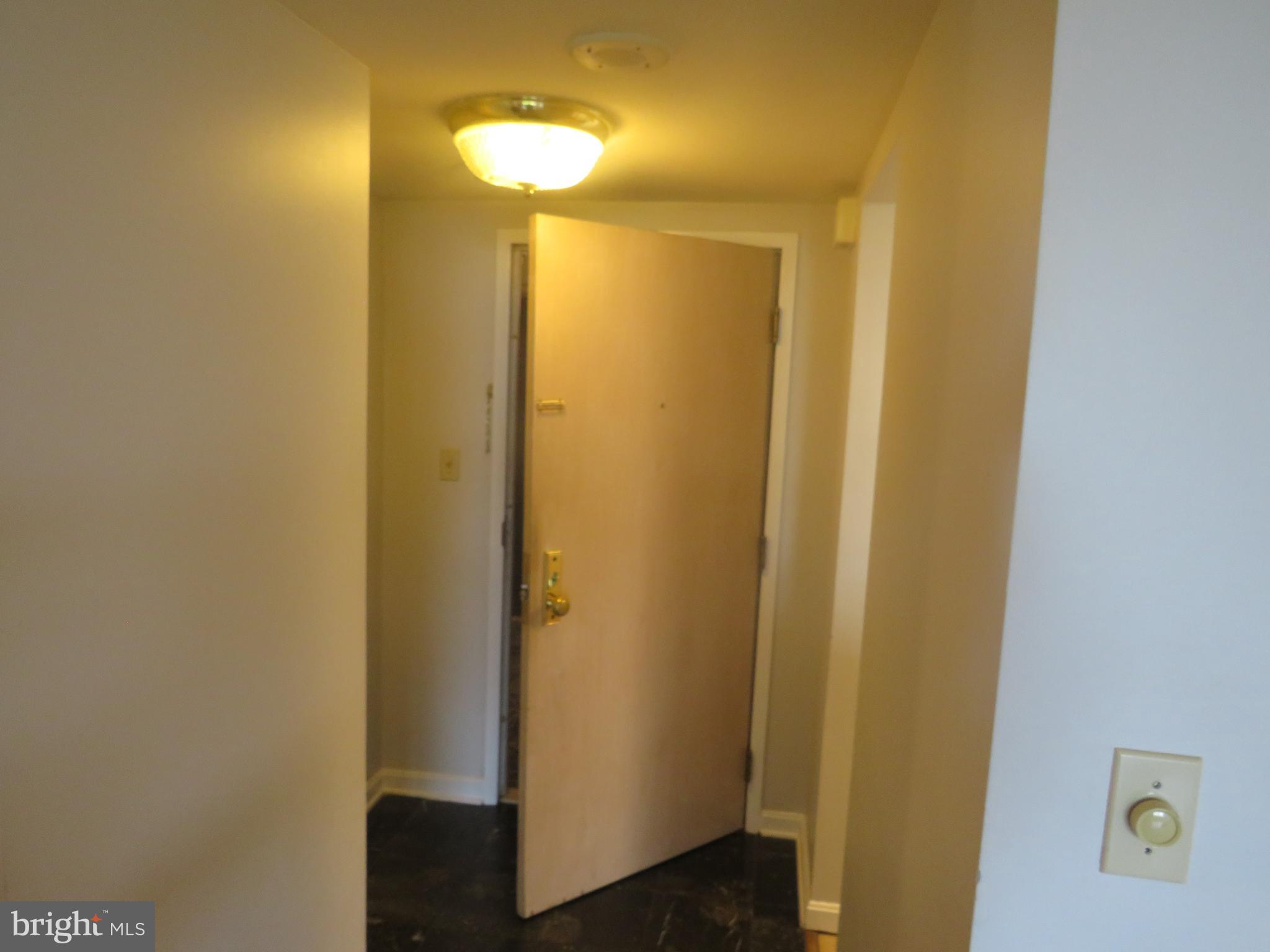 Real estate listing preview #5