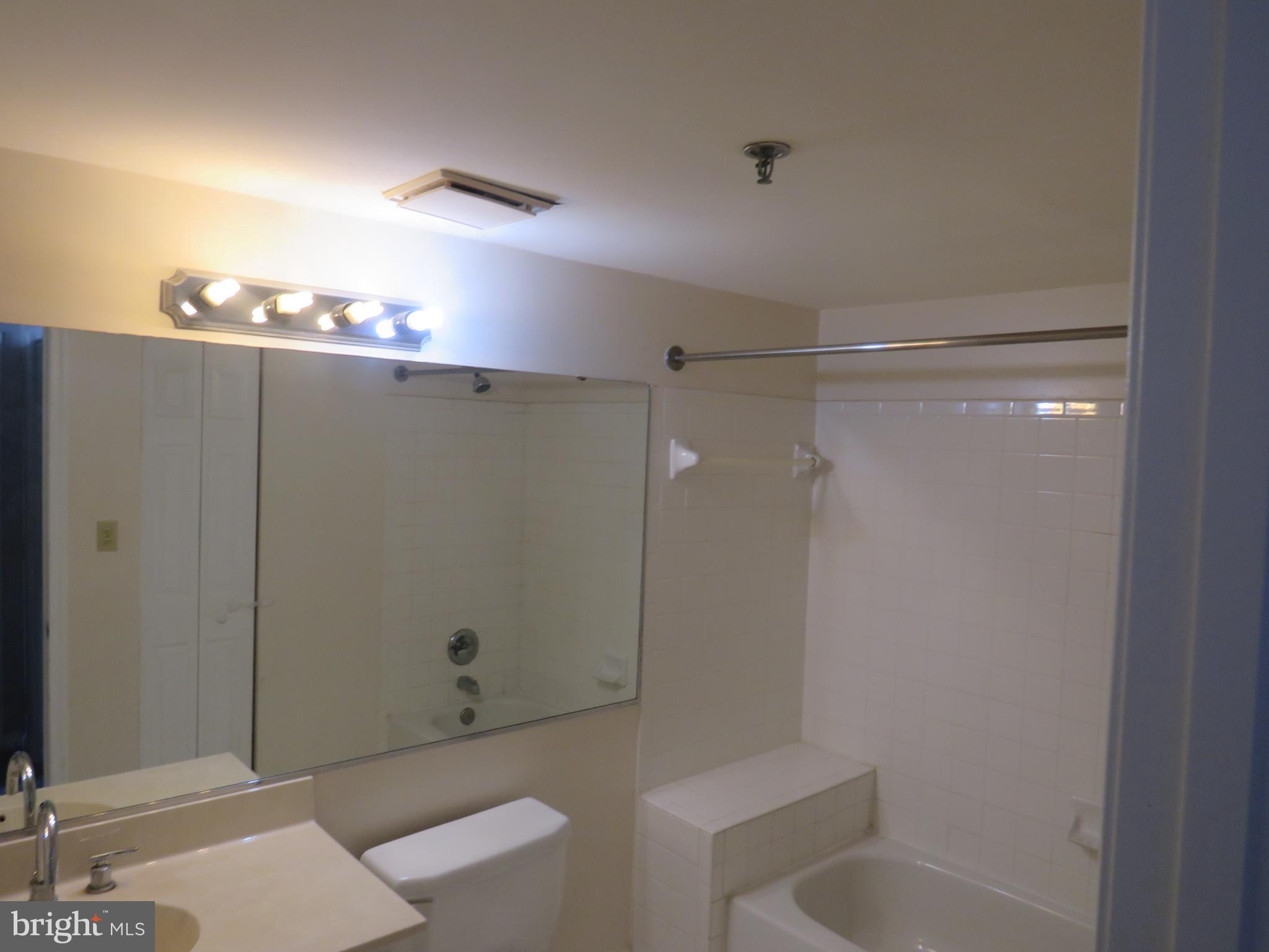 Real estate listing preview #13