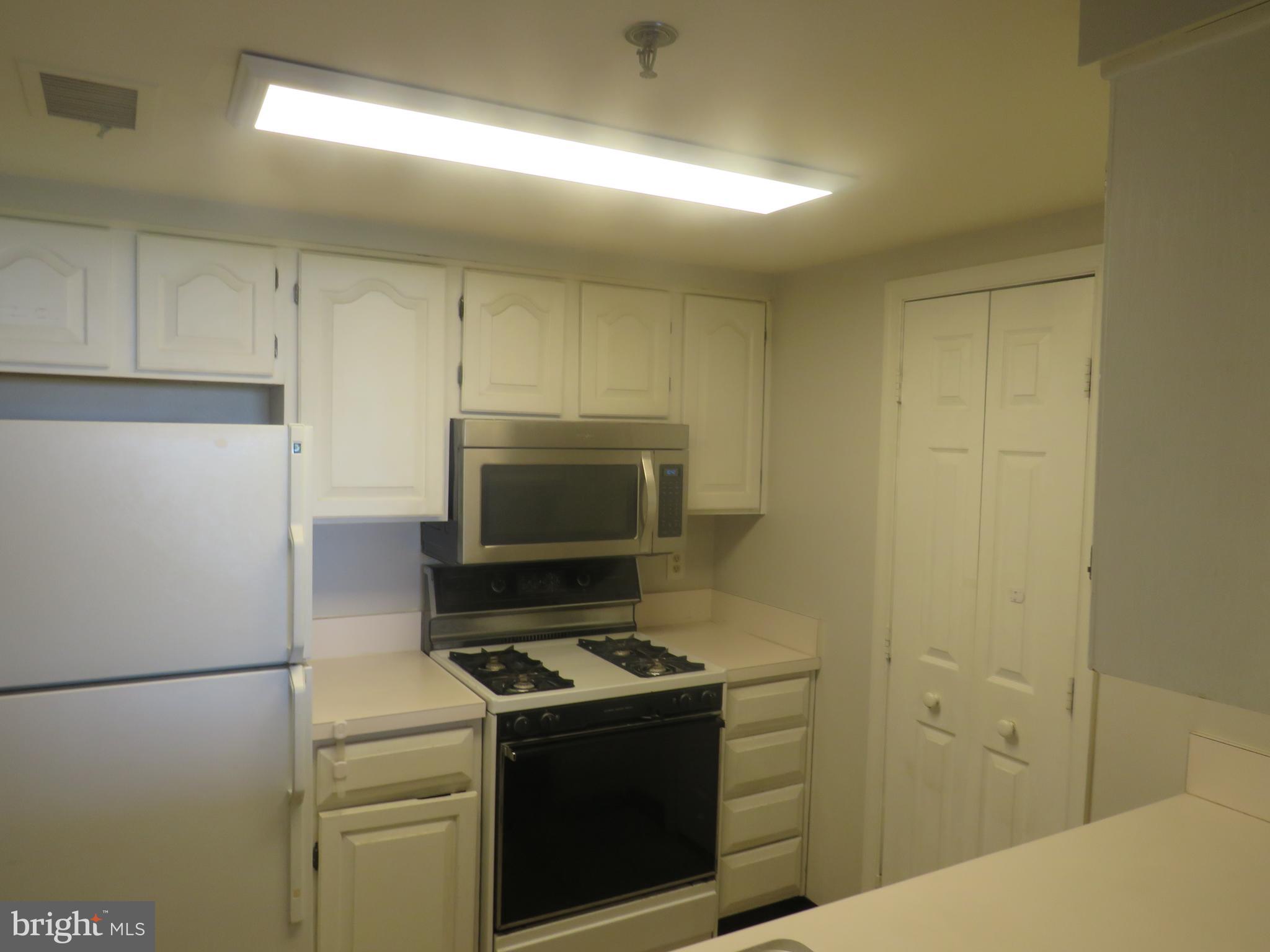 Real estate listing preview #9