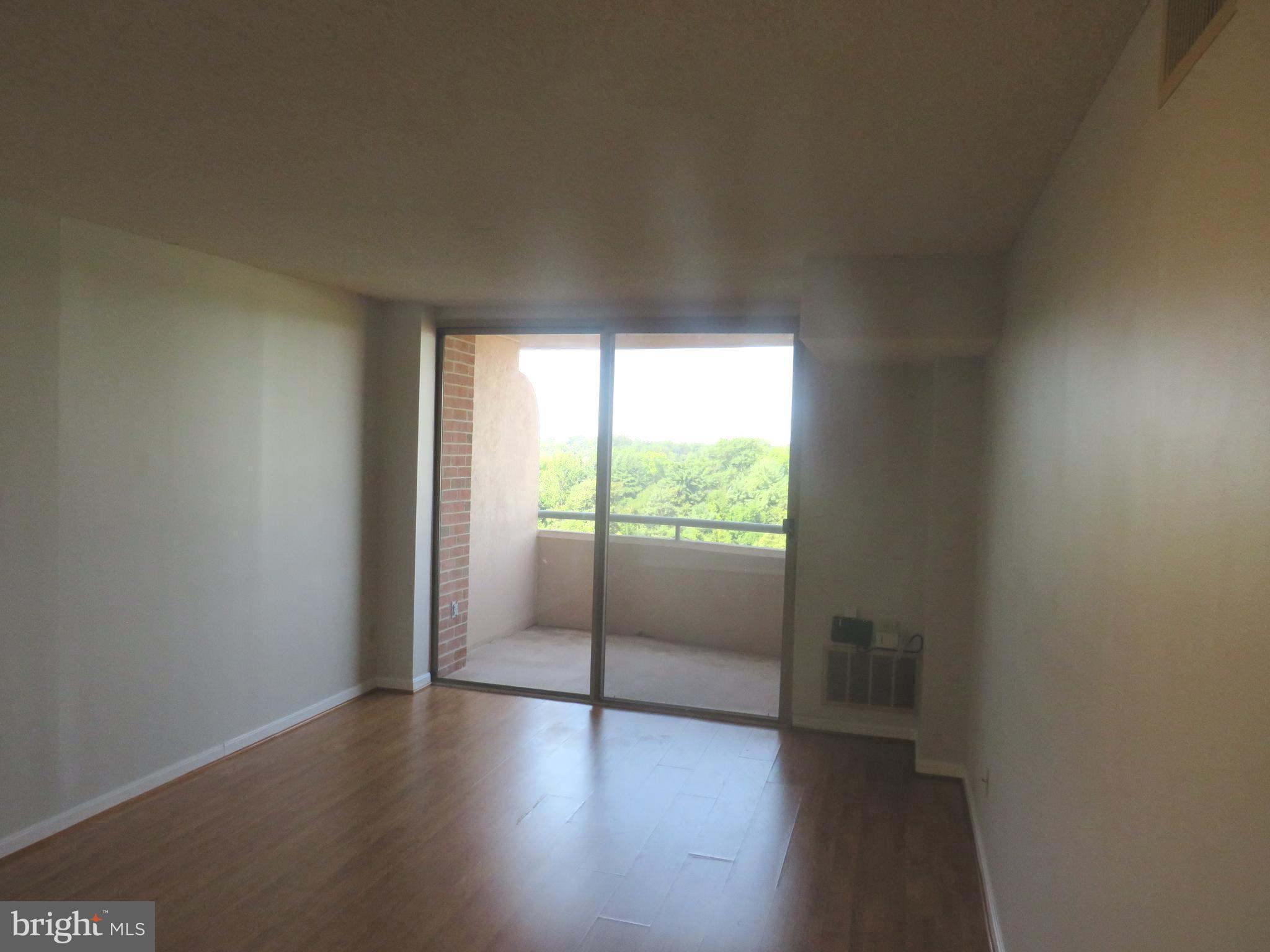 Real estate listing preview #1