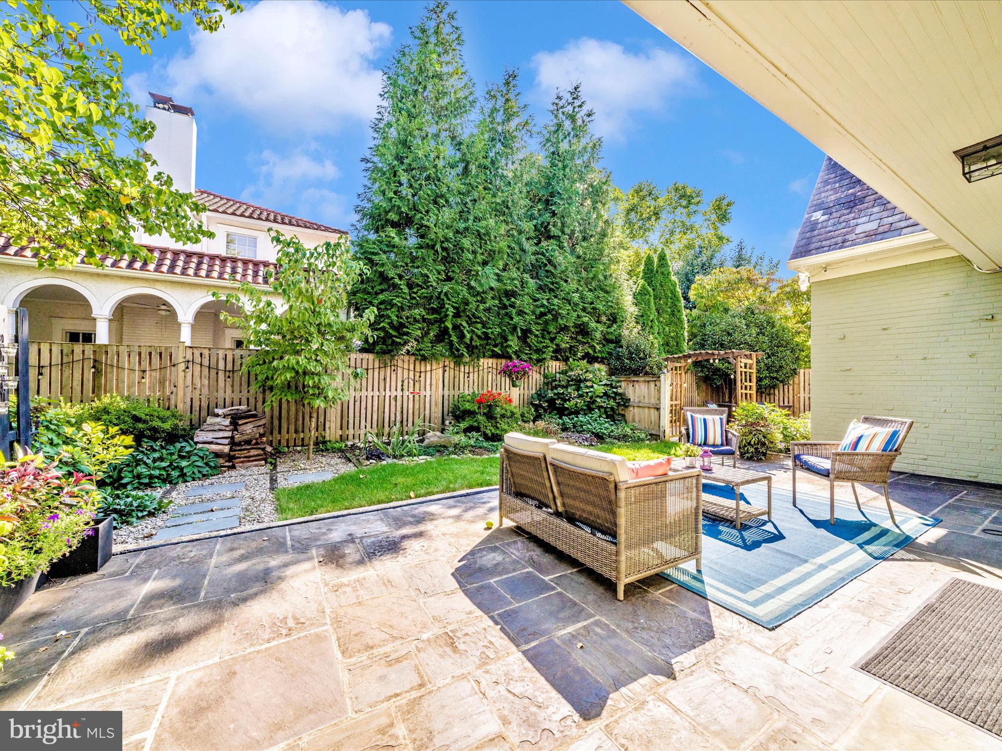 Real estate listing preview #46