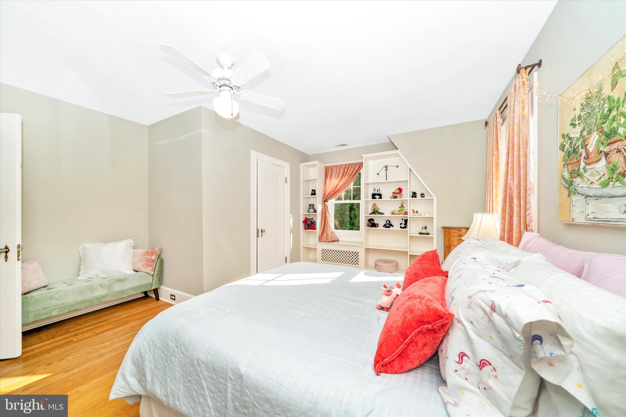 Real estate listing preview #28