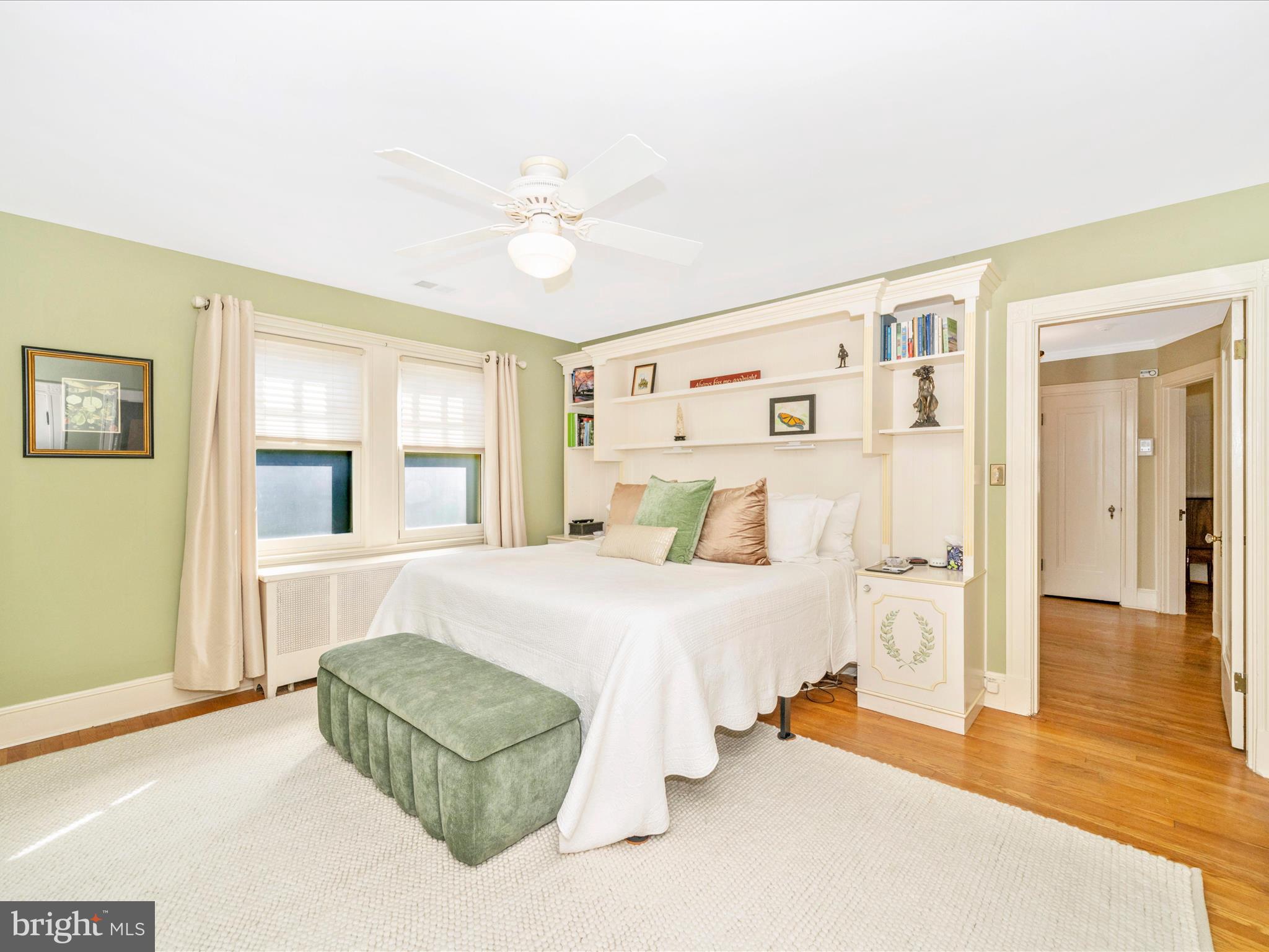 Real estate listing preview #22