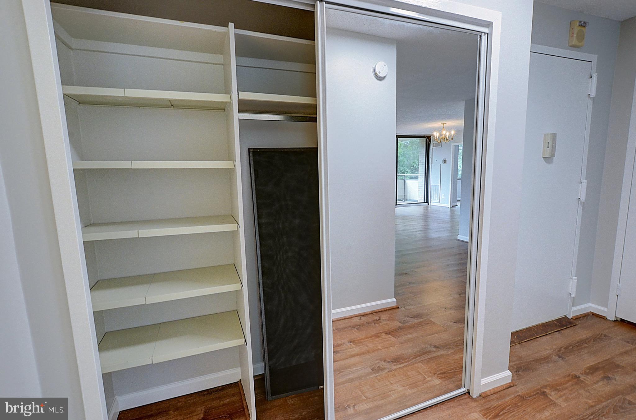 Real estate listing preview #11