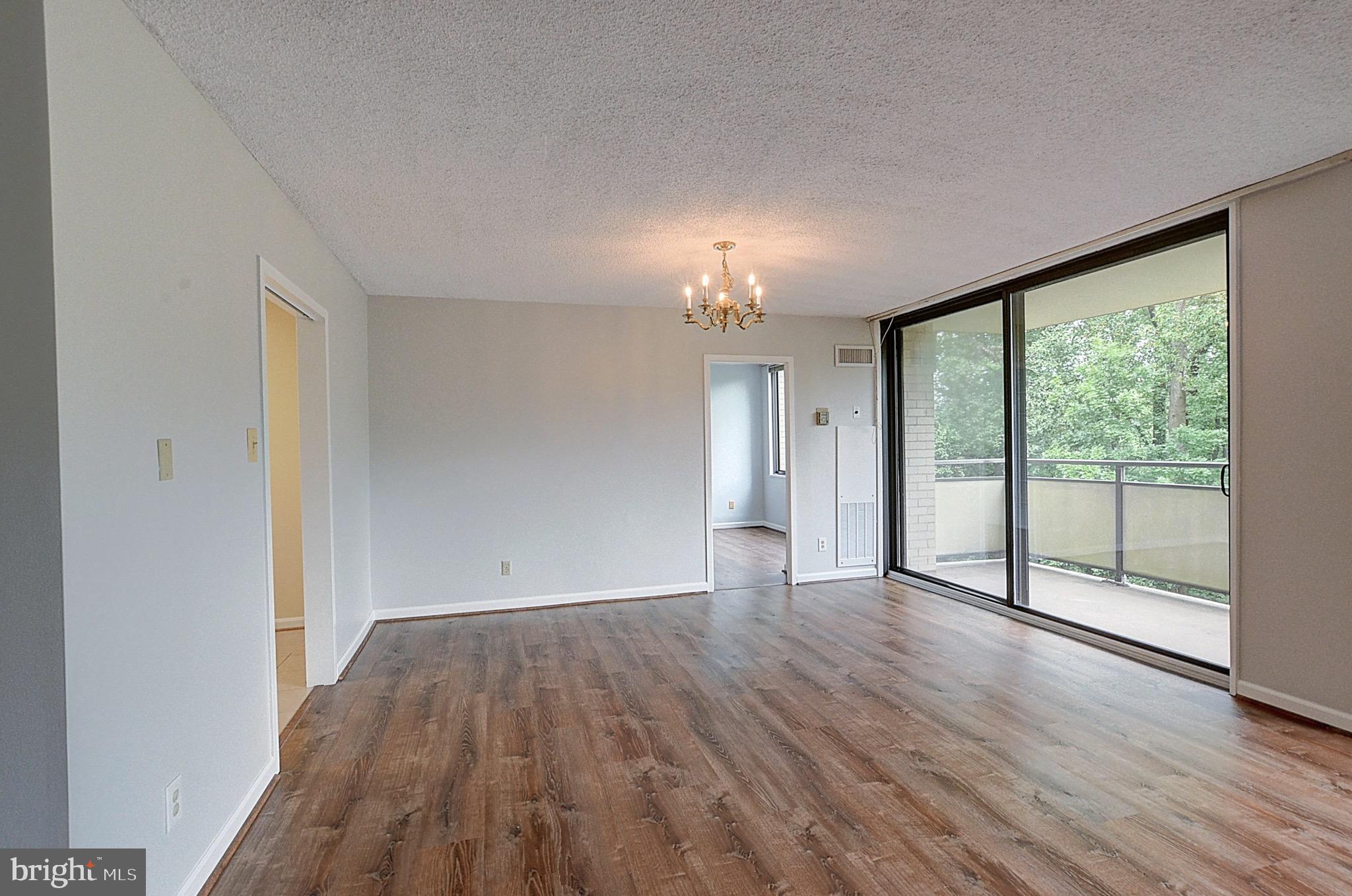 Real estate listing preview #4