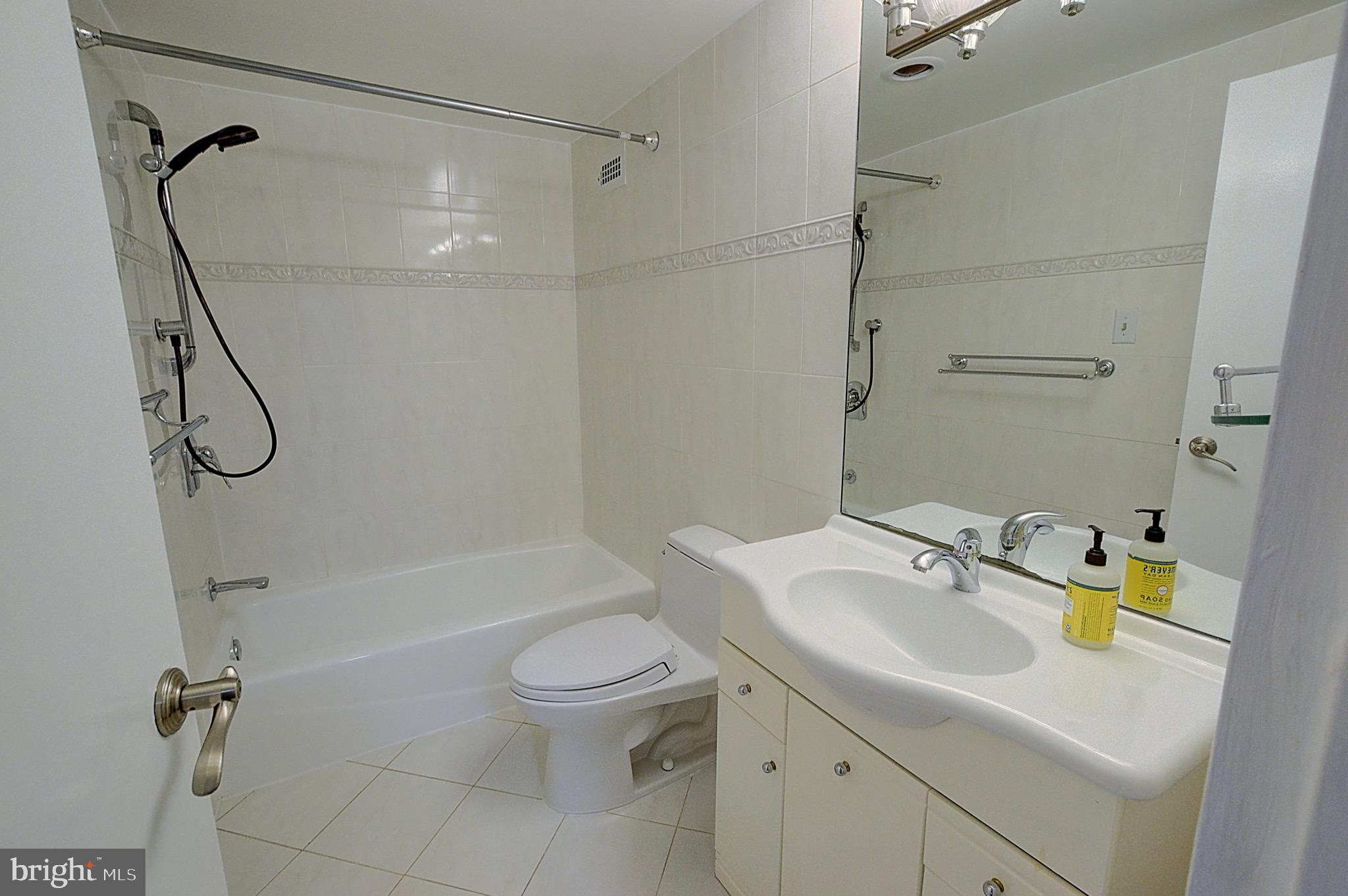 Real estate listing preview #10