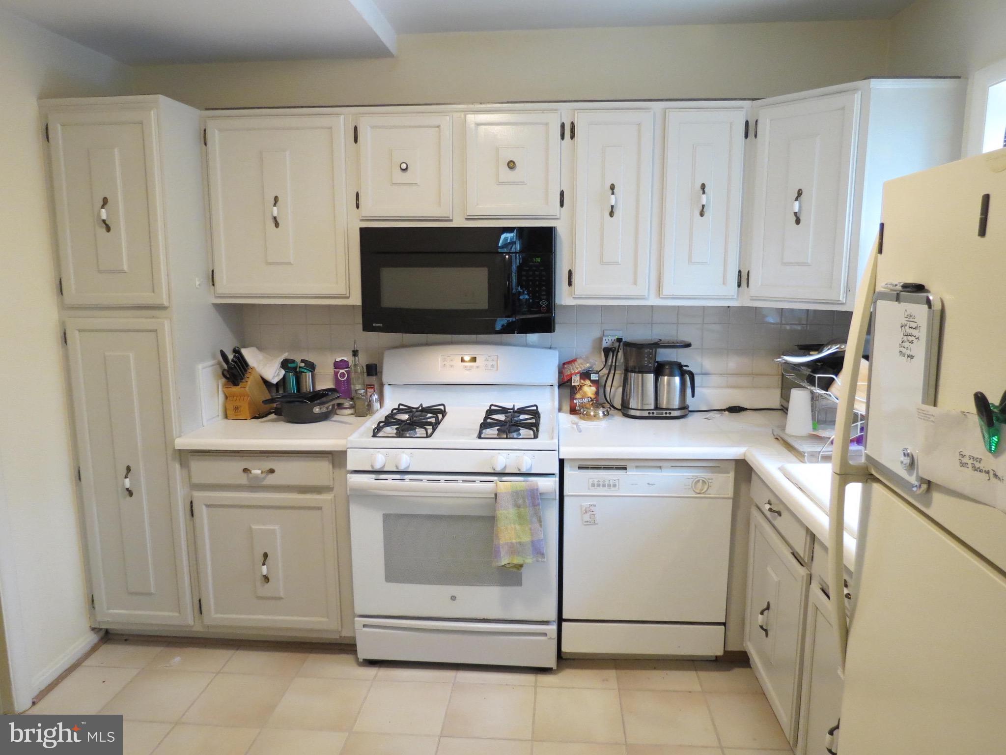 Real estate listing preview #3