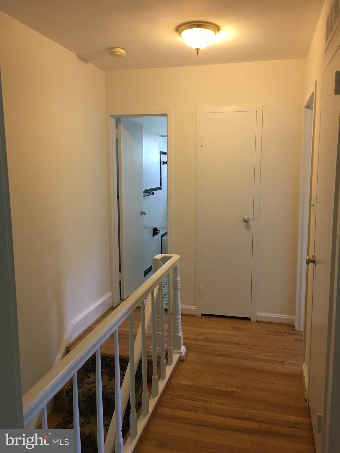 Real estate listing preview #6