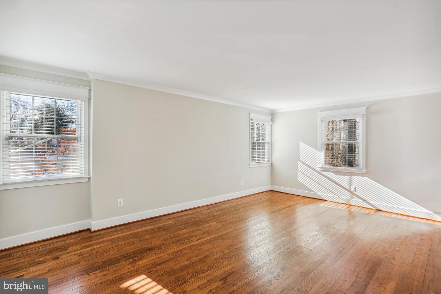 Real estate listing preview #19